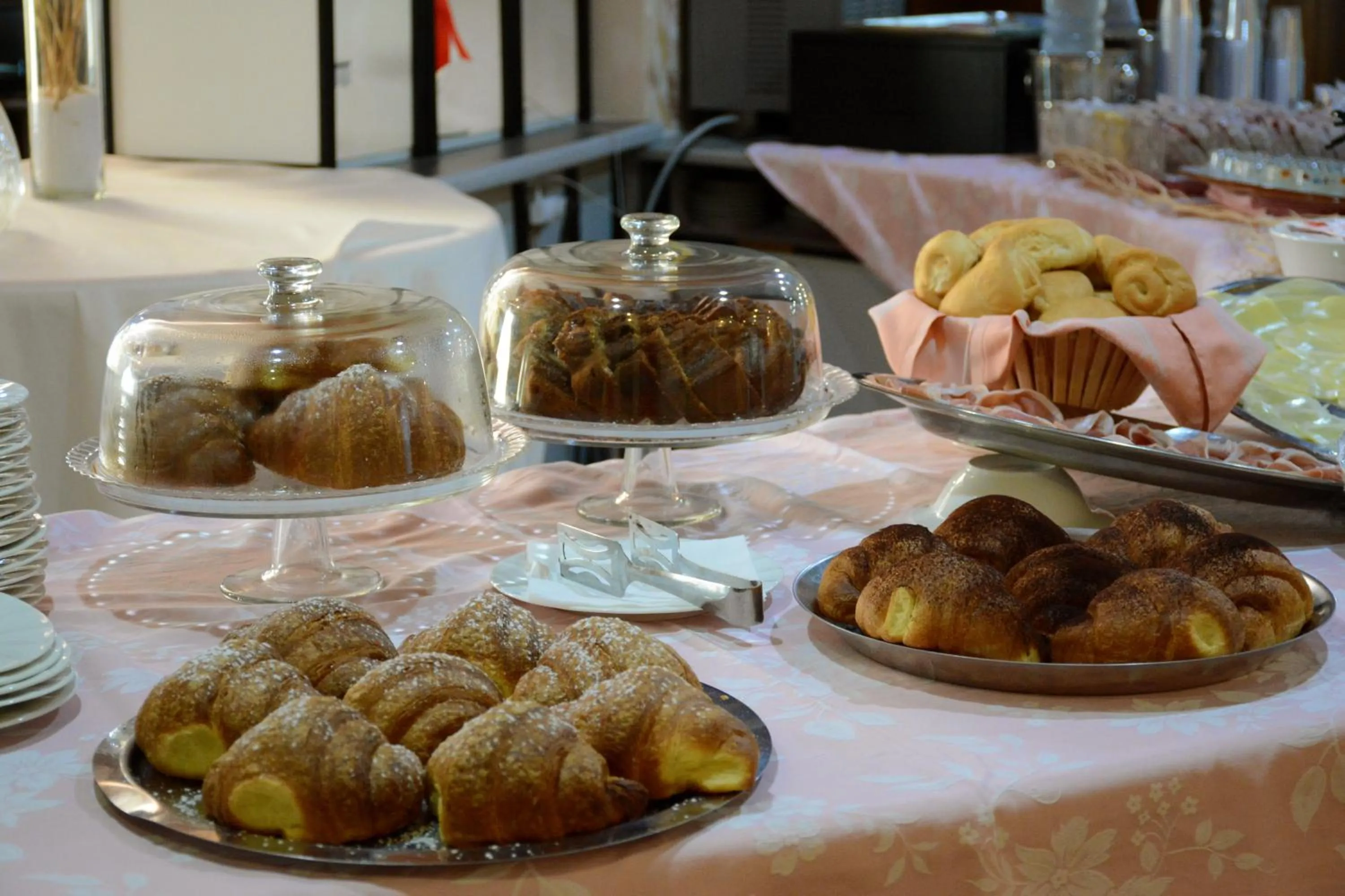 Food in Castelvetere Hotel