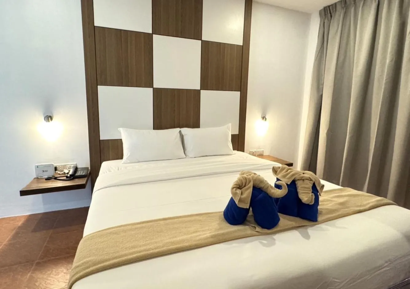 Bed in The Palms, Kamala Beach - SHA Extra Plus