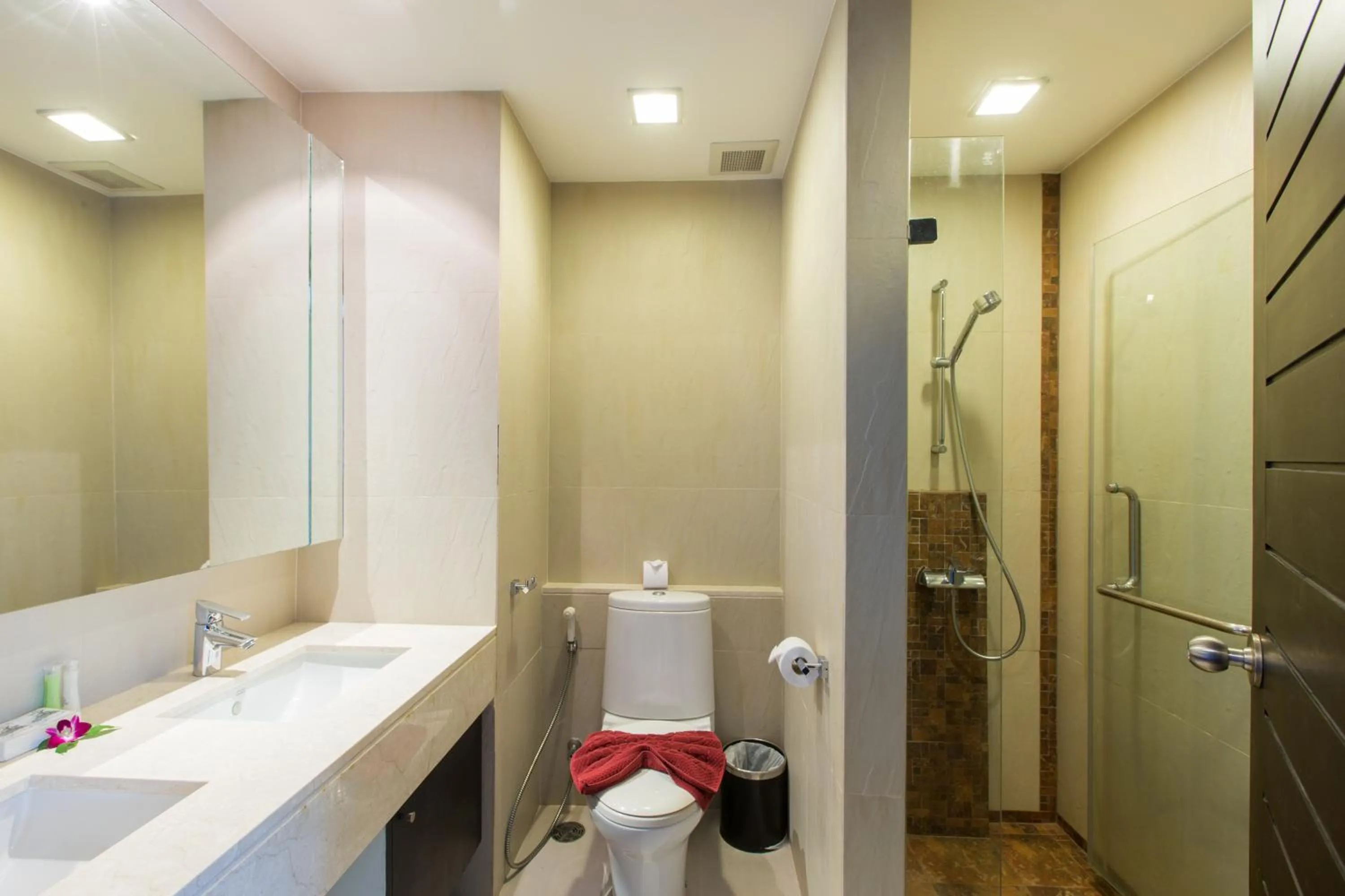 Toilet in The Palms, Kamala Beach - SHA Extra Plus