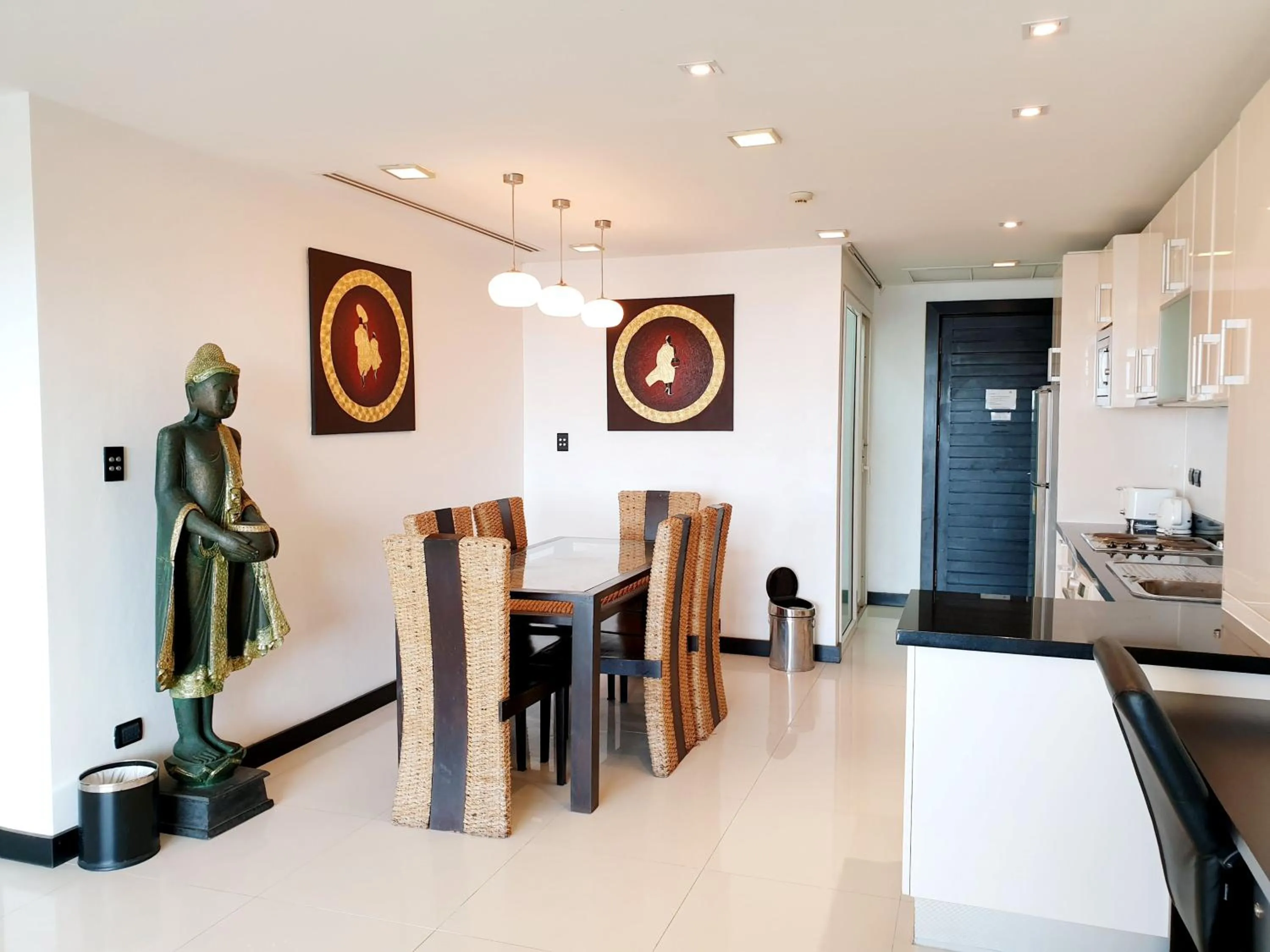 Dining area in The Palms, Kamala Beach - SHA Extra Plus