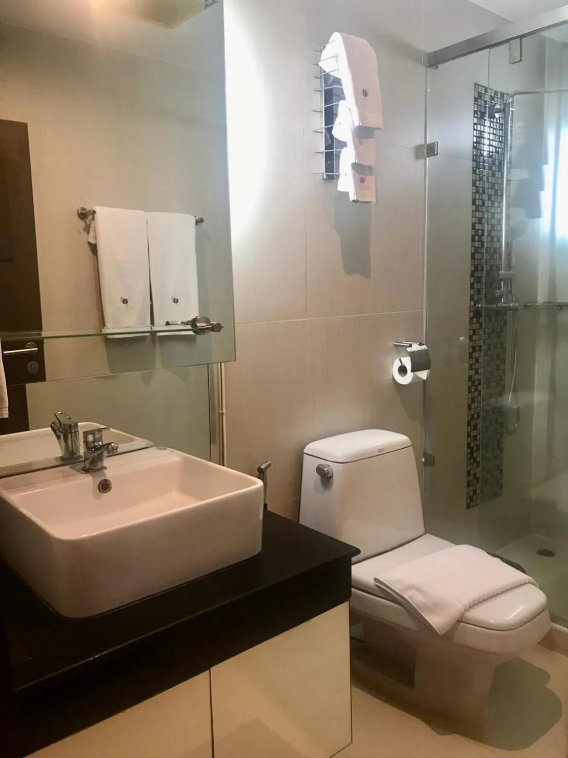 Paradiso Boutique Suites