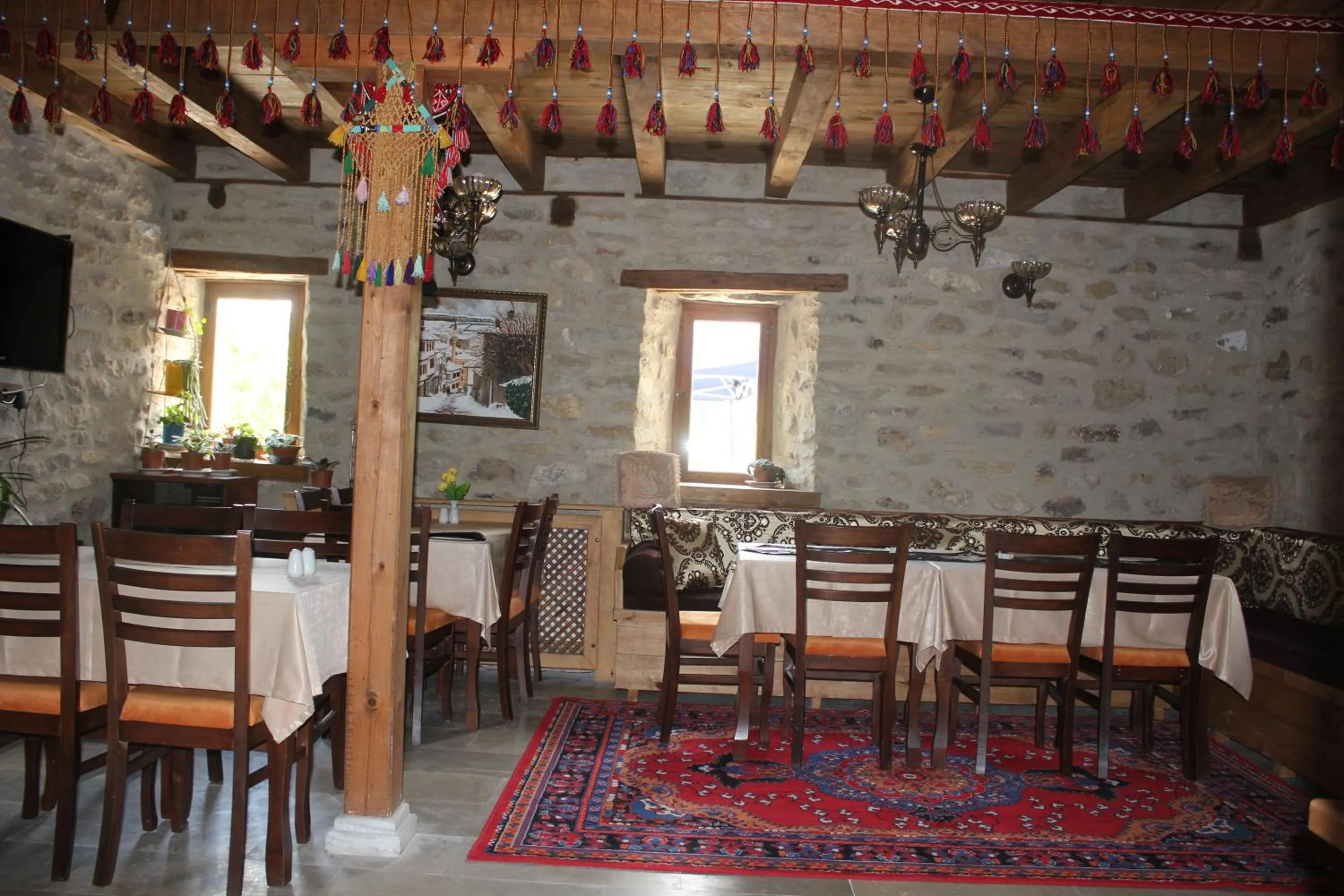 Restaurant/places to eat in Akbulut Konak