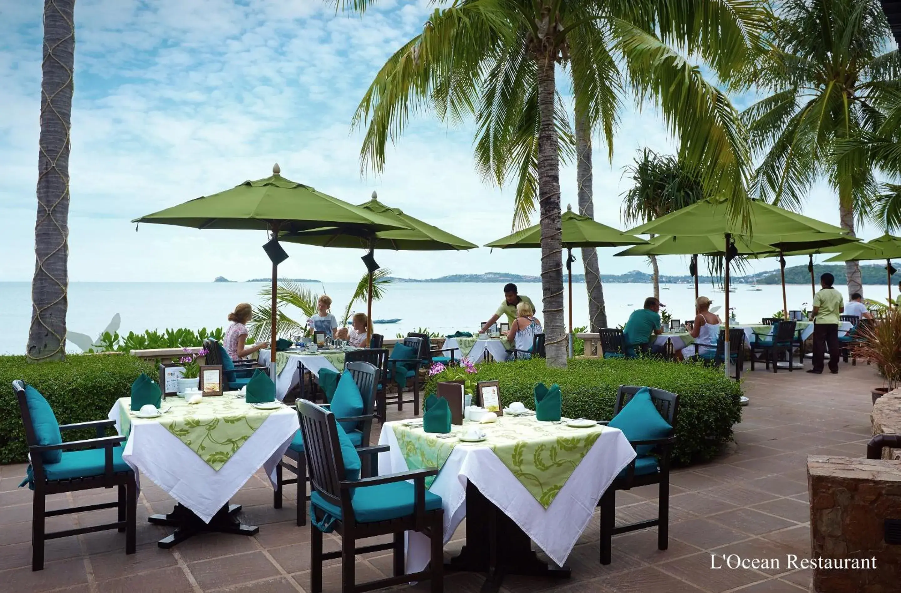 Restaurant/places to eat in Bo Phut Resort and Spa - SHA Plus Restaurant/places to eat in Bo Phut Resort and Spa - SHA Plus
