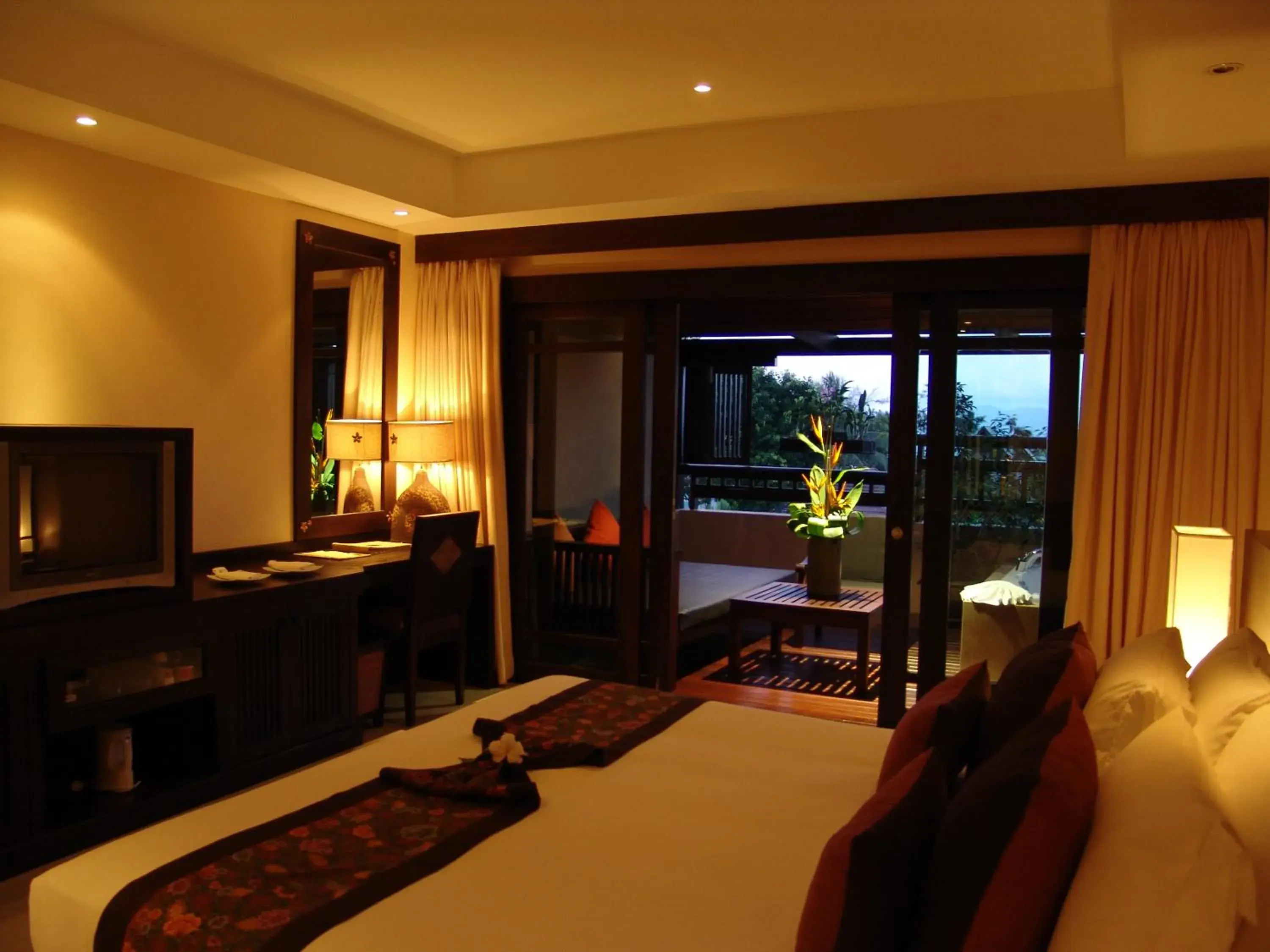TV and multimedia, Bed in Bo Phut Resort and Spa - SHA Plus TV and multimedia, Bed in Bo Phut Resort and Spa - SHA Plus