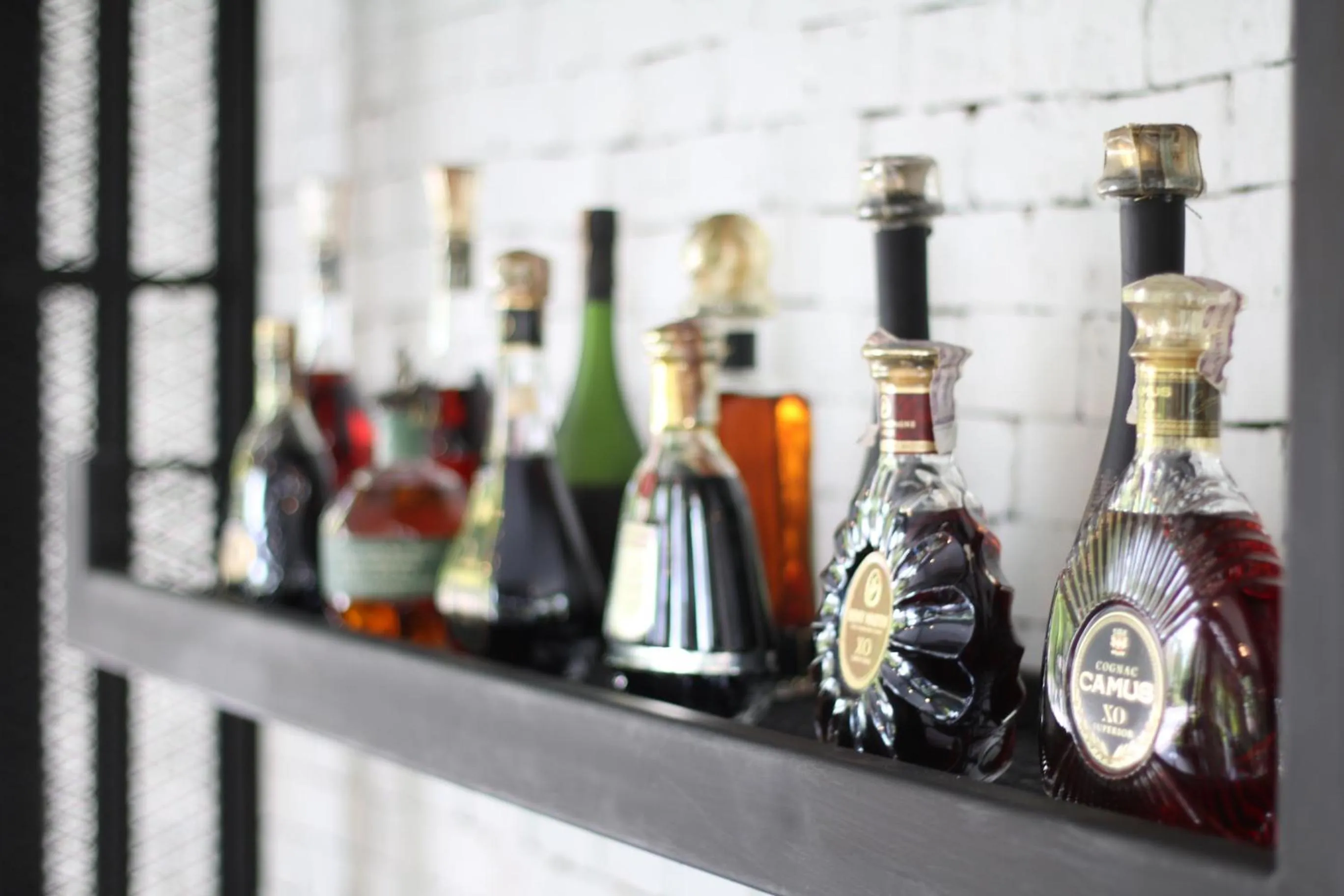 Alcoholic drinks in Paragon Inn