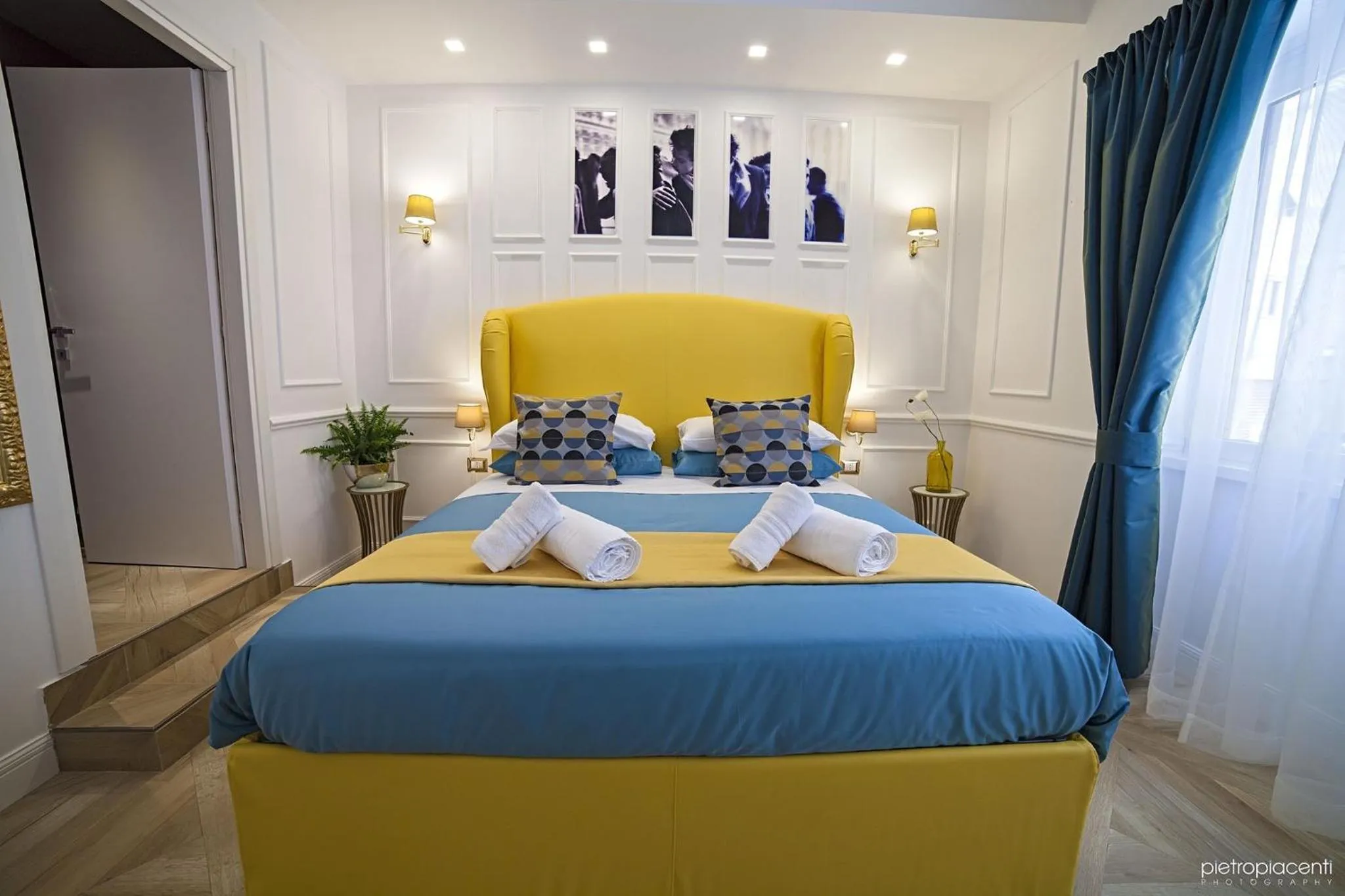 Bed in Vatican Luxury Home