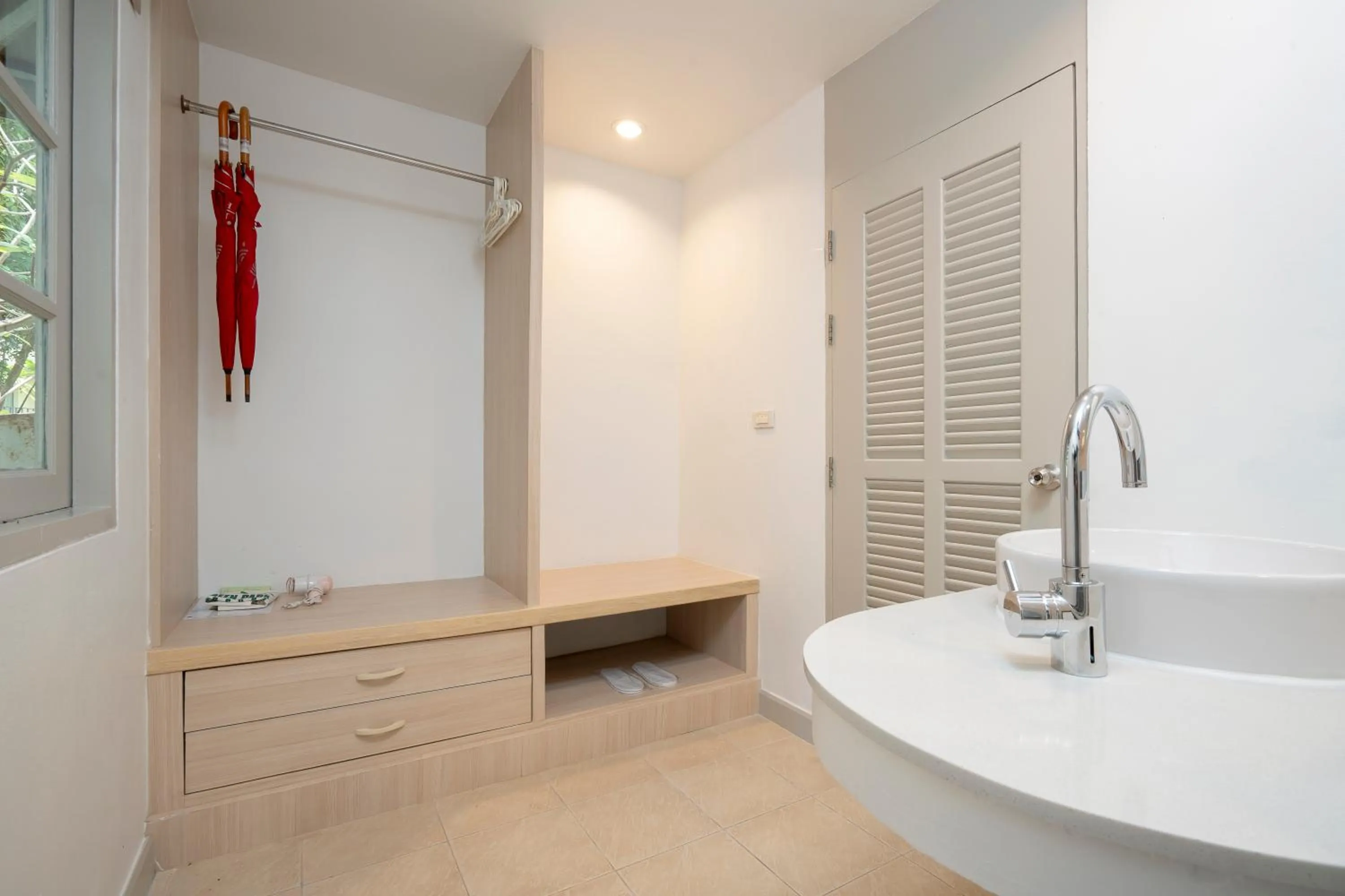 The Green Park Resort