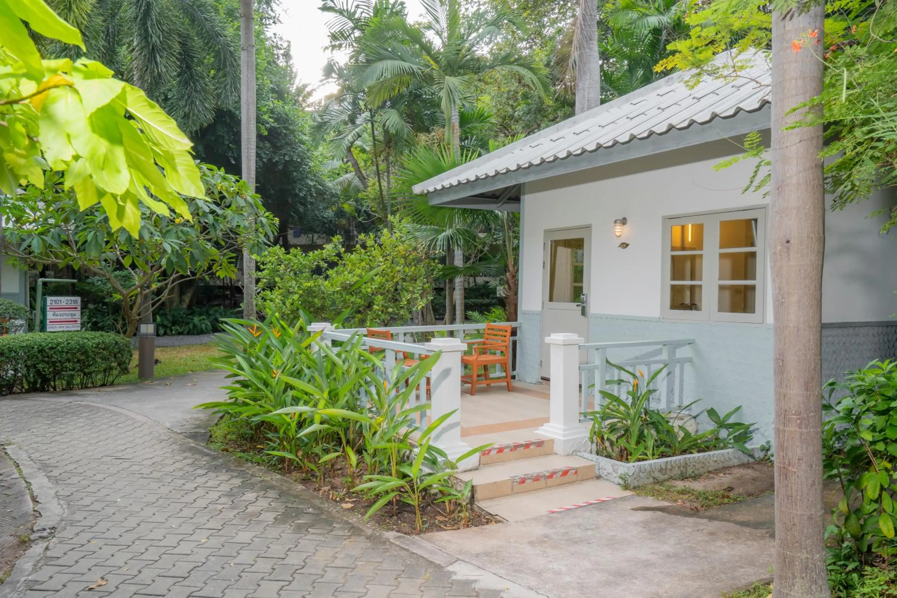 The Green Park Resort