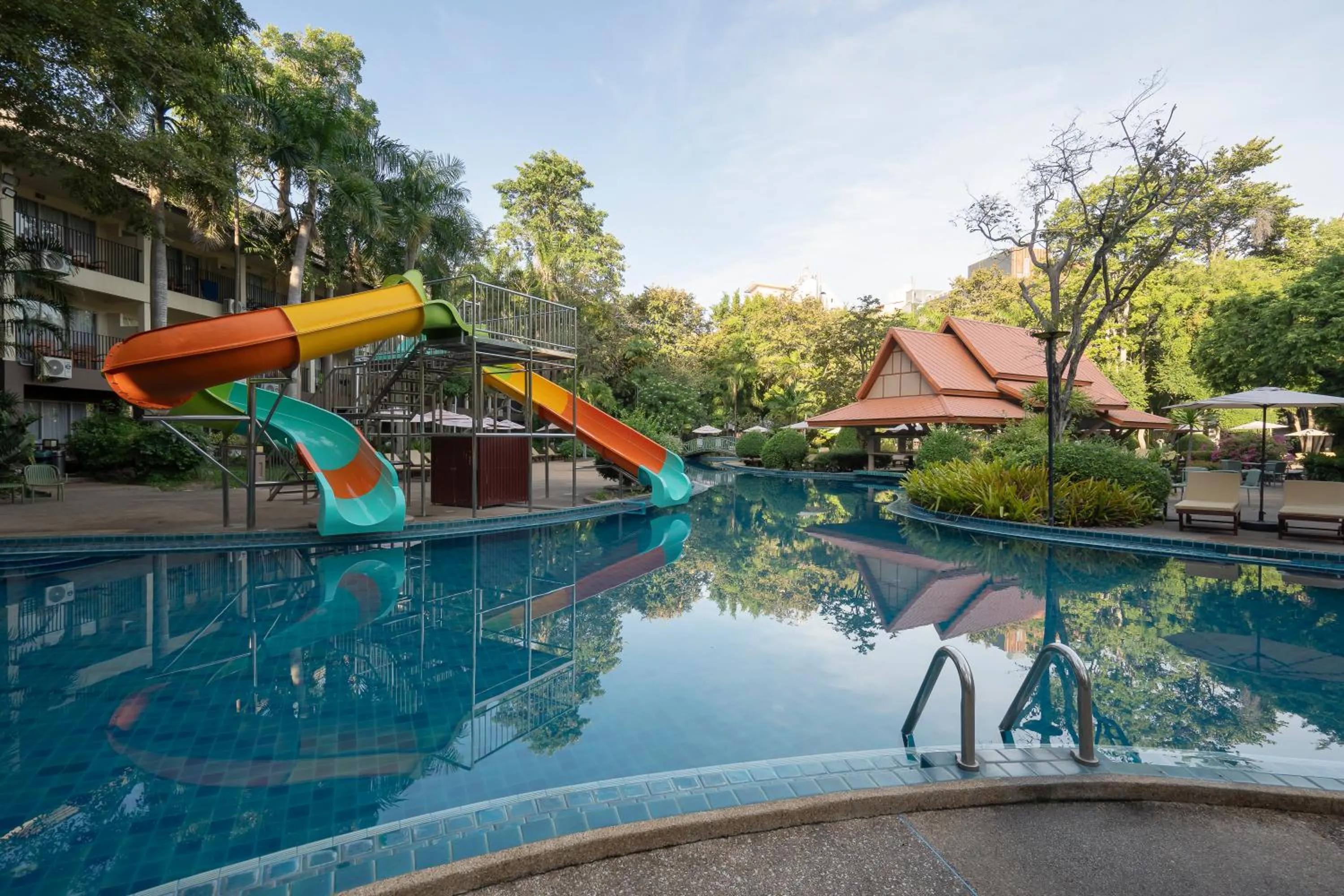 Swimming pool in The Green Park Resort