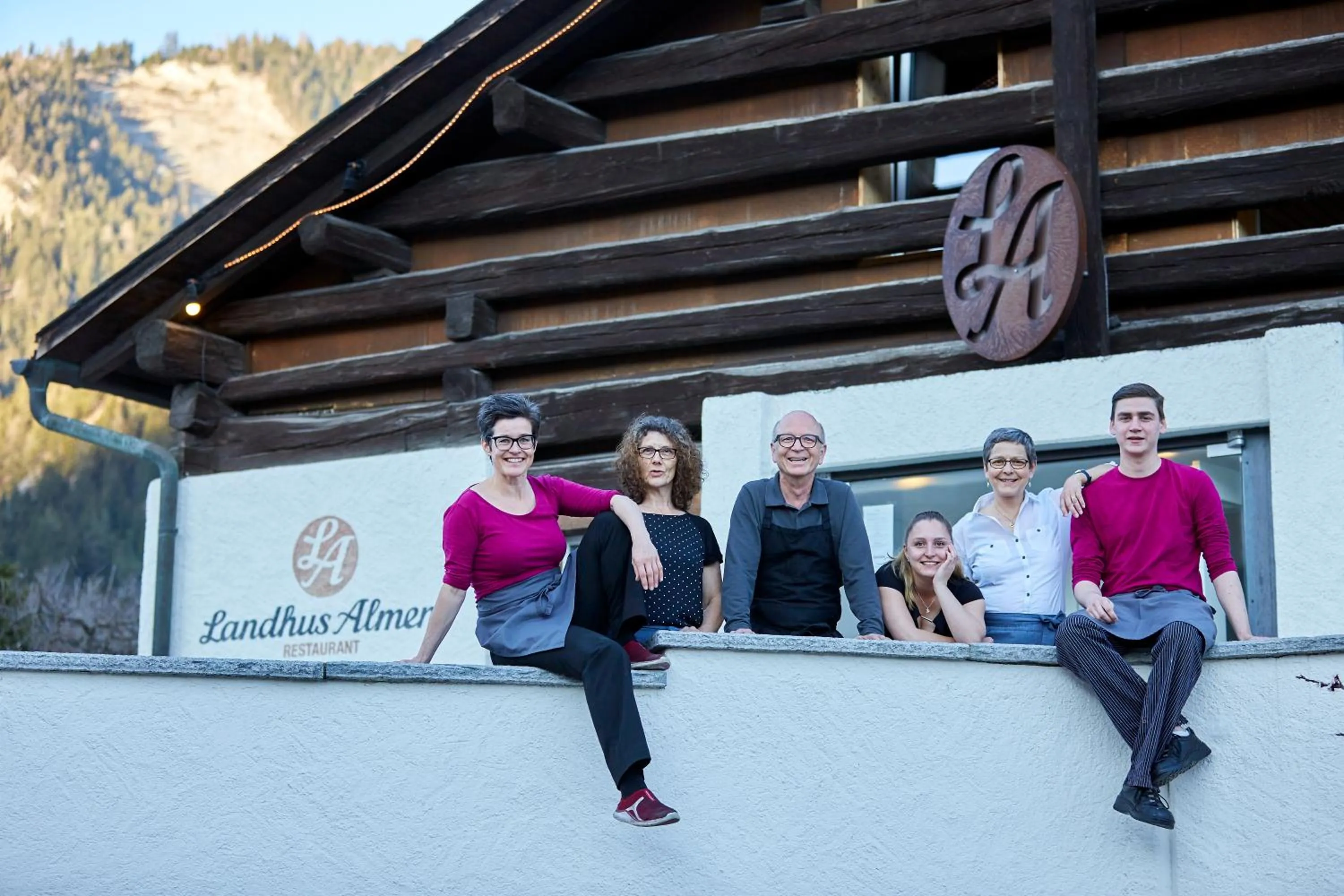 Property building in Landhus Almens