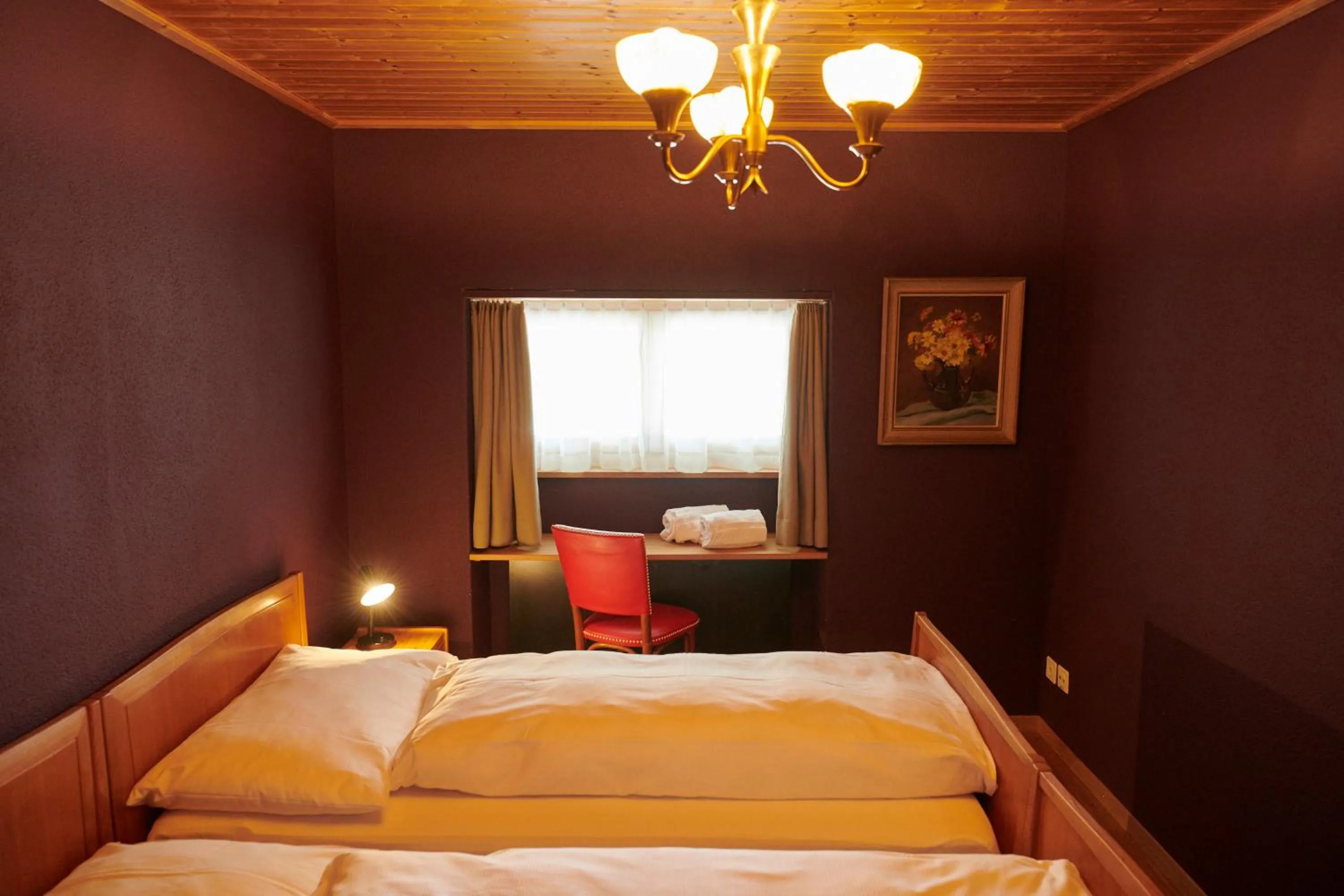 Photo of the whole room, Bed in Landhus Almens