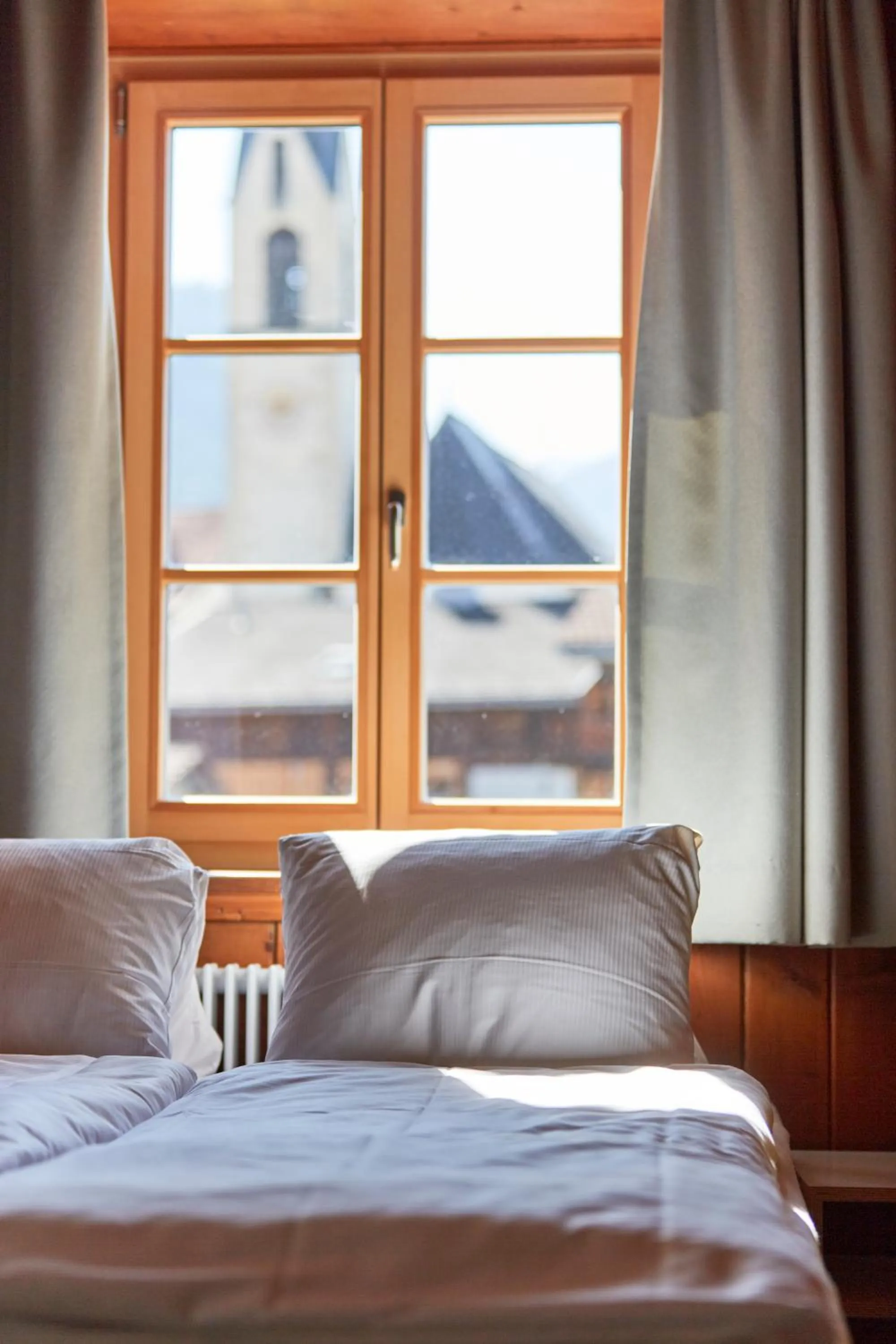 Photo of the whole room, Bed in Landhus Almens