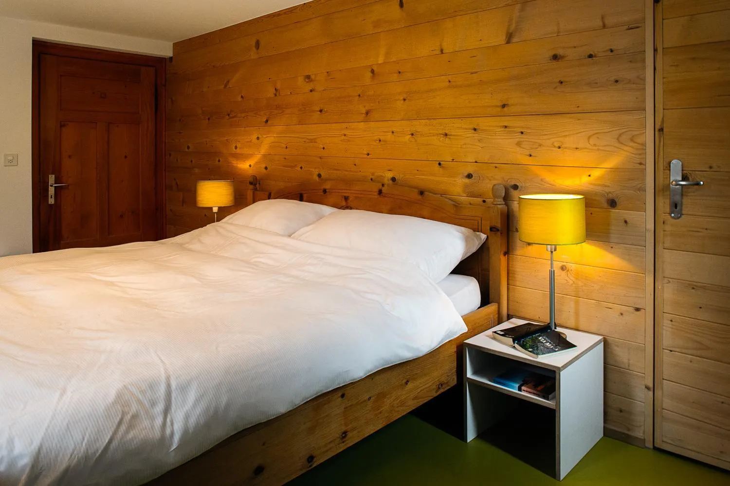 Photo of the whole room, Bed in Landhus Almens