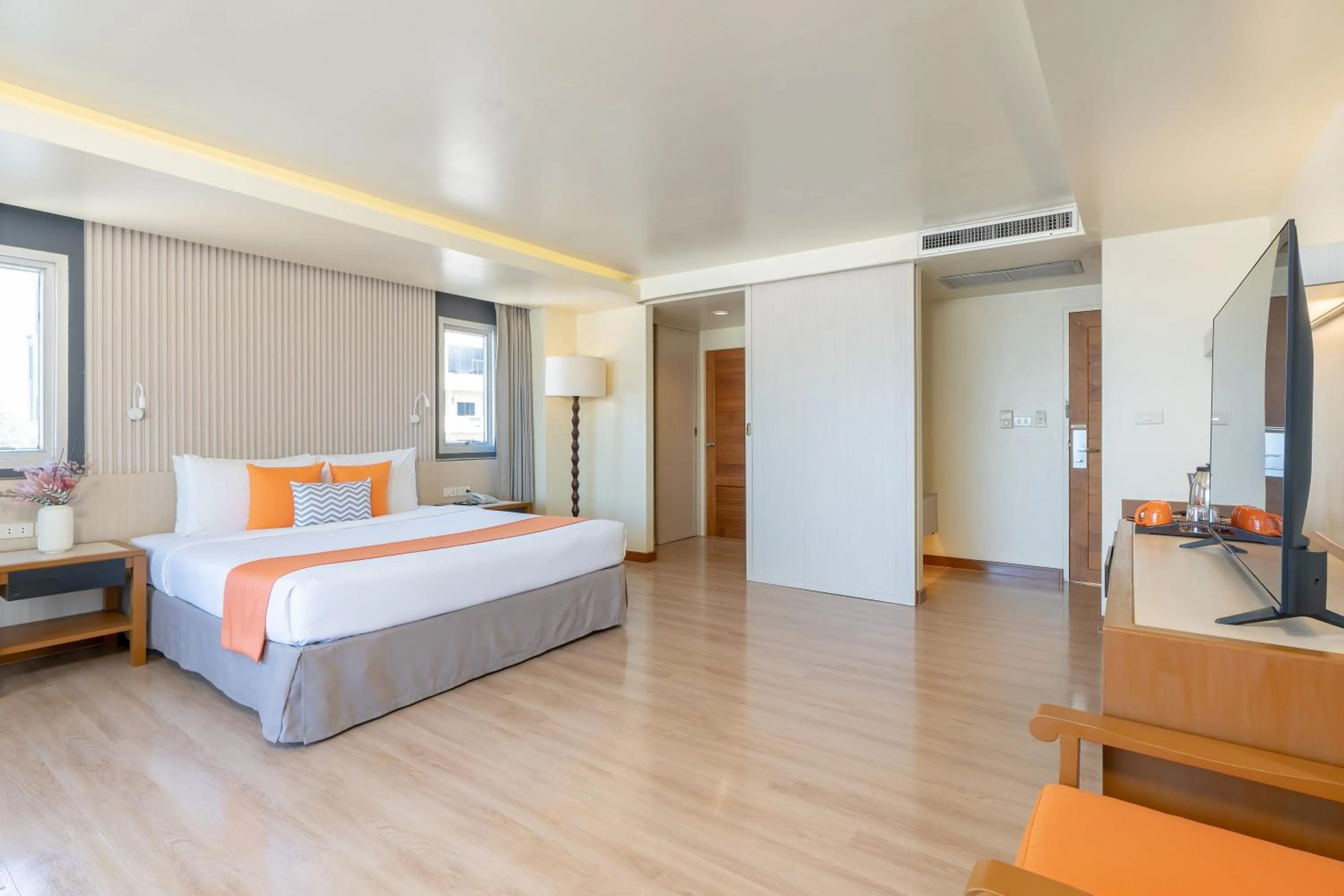 Bedroom, Bed in Sunshine Hotel & Residences