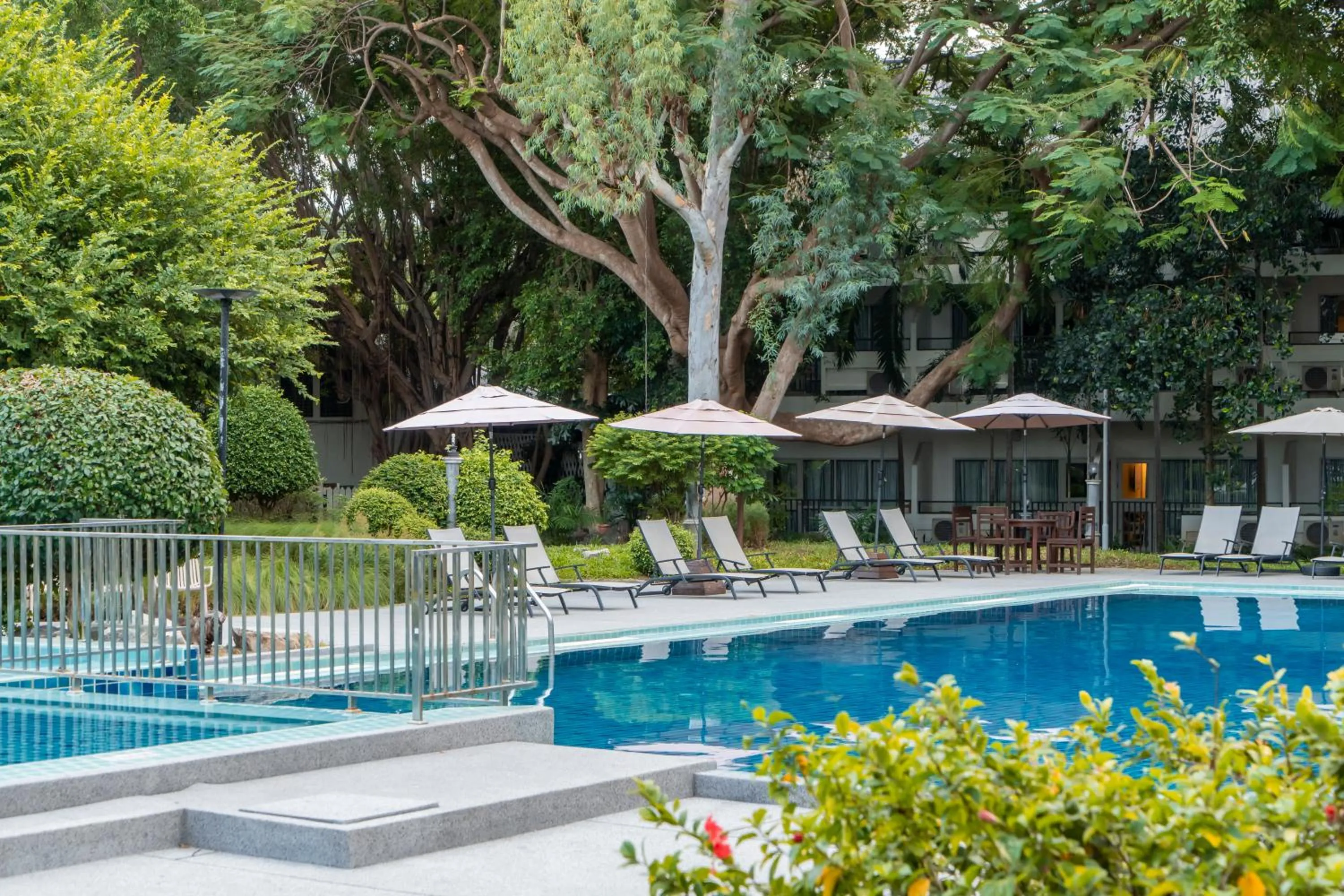 Sunshine Garden Resort