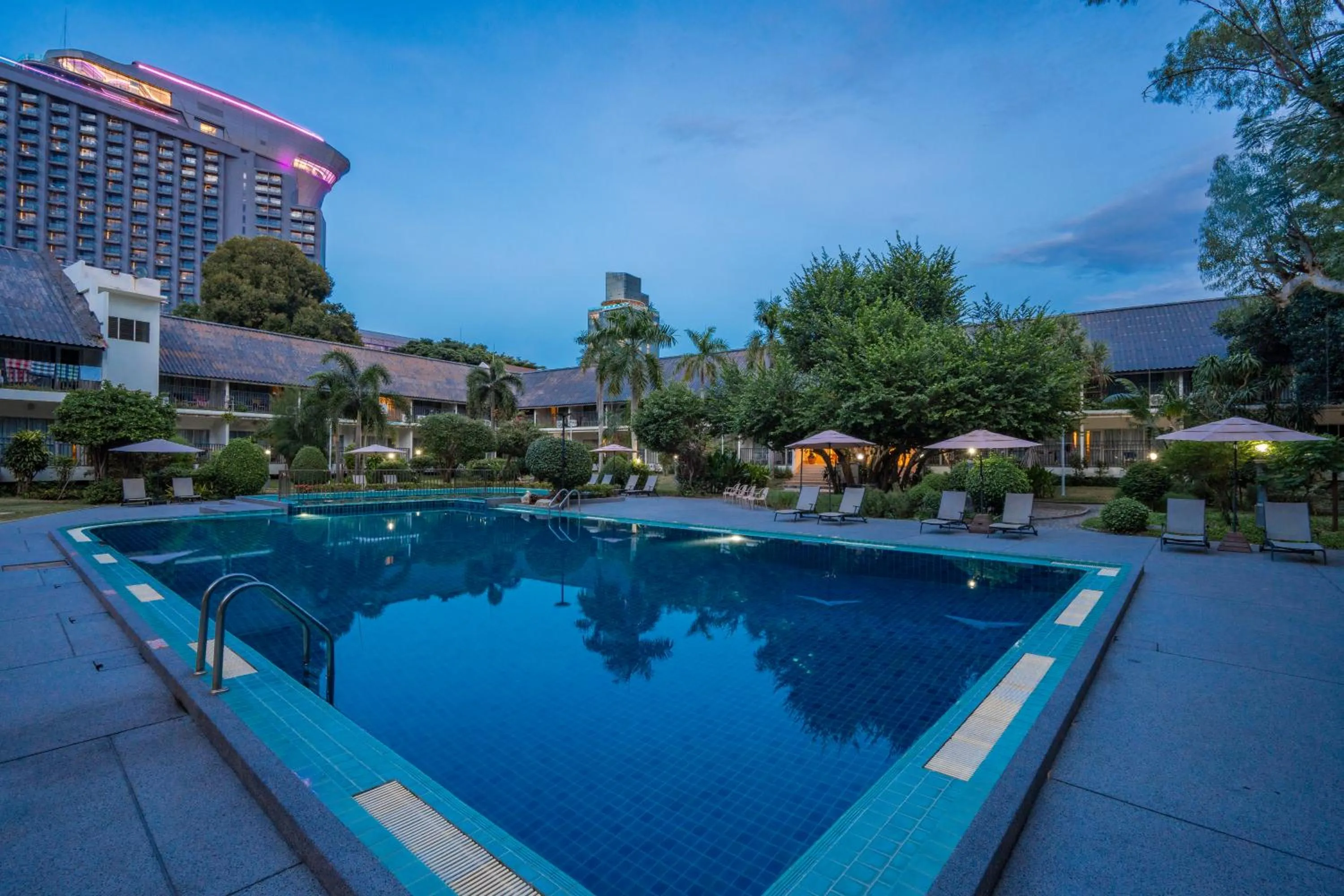 Sunshine Garden Resort