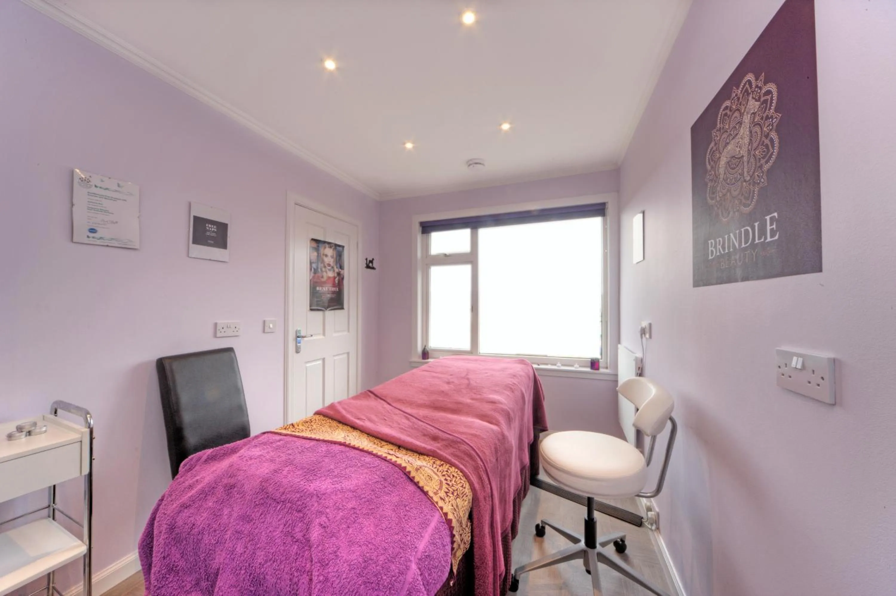 Massage, Bed in Katie's Flat