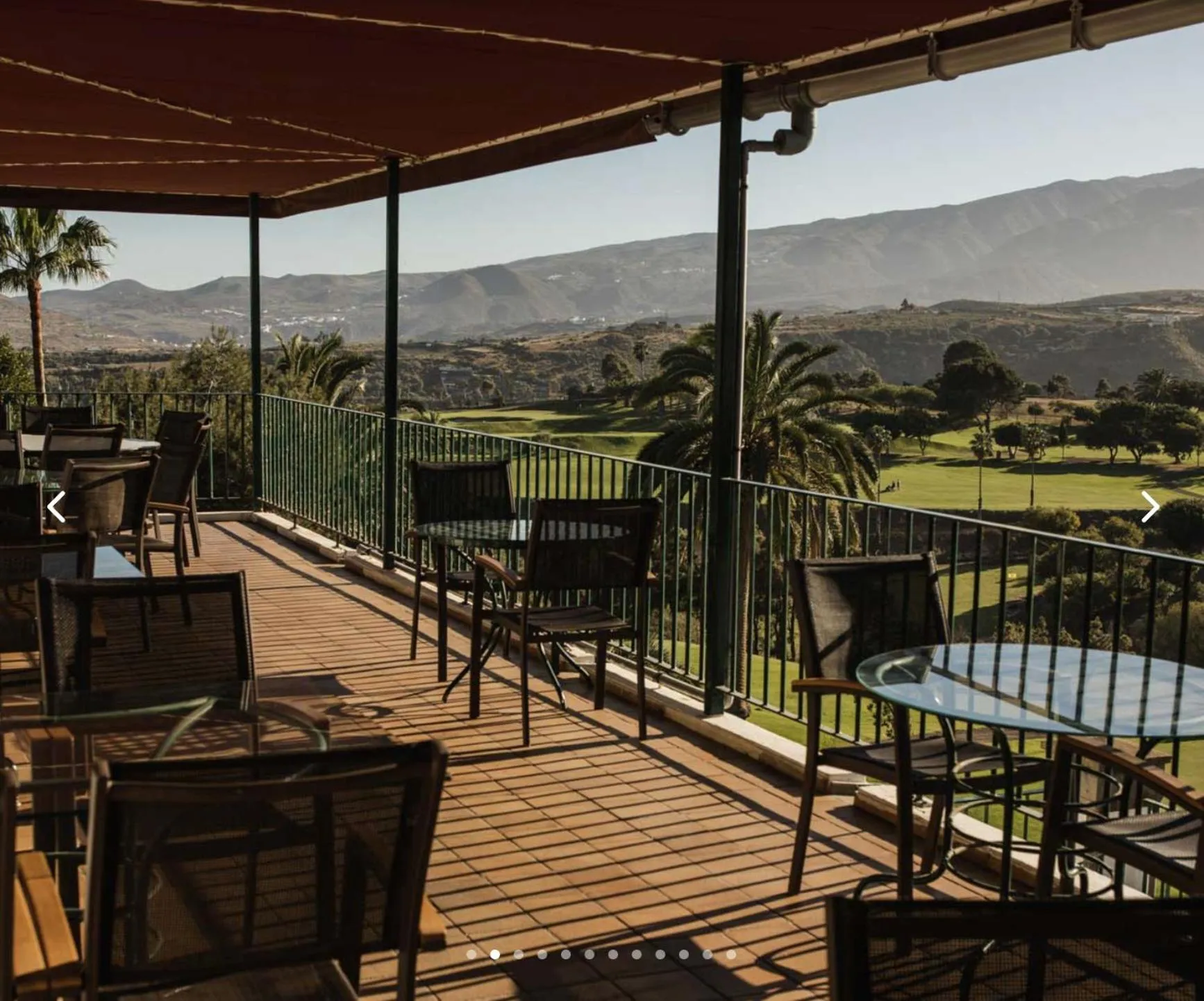 Restaurant/places to eat in Bandama Golf Hotel by Airnest