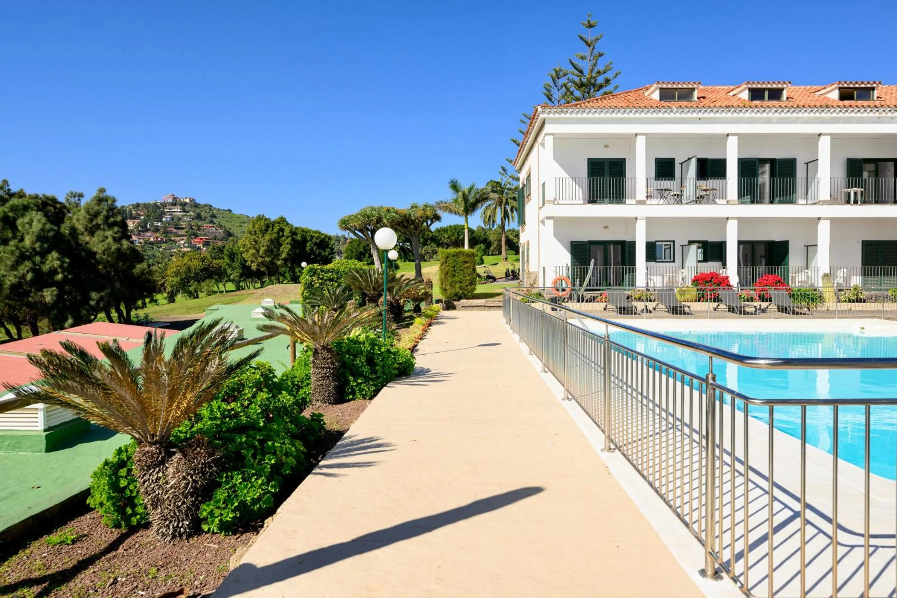 Natural landscape in Bandama Golf Hotel by Airnest