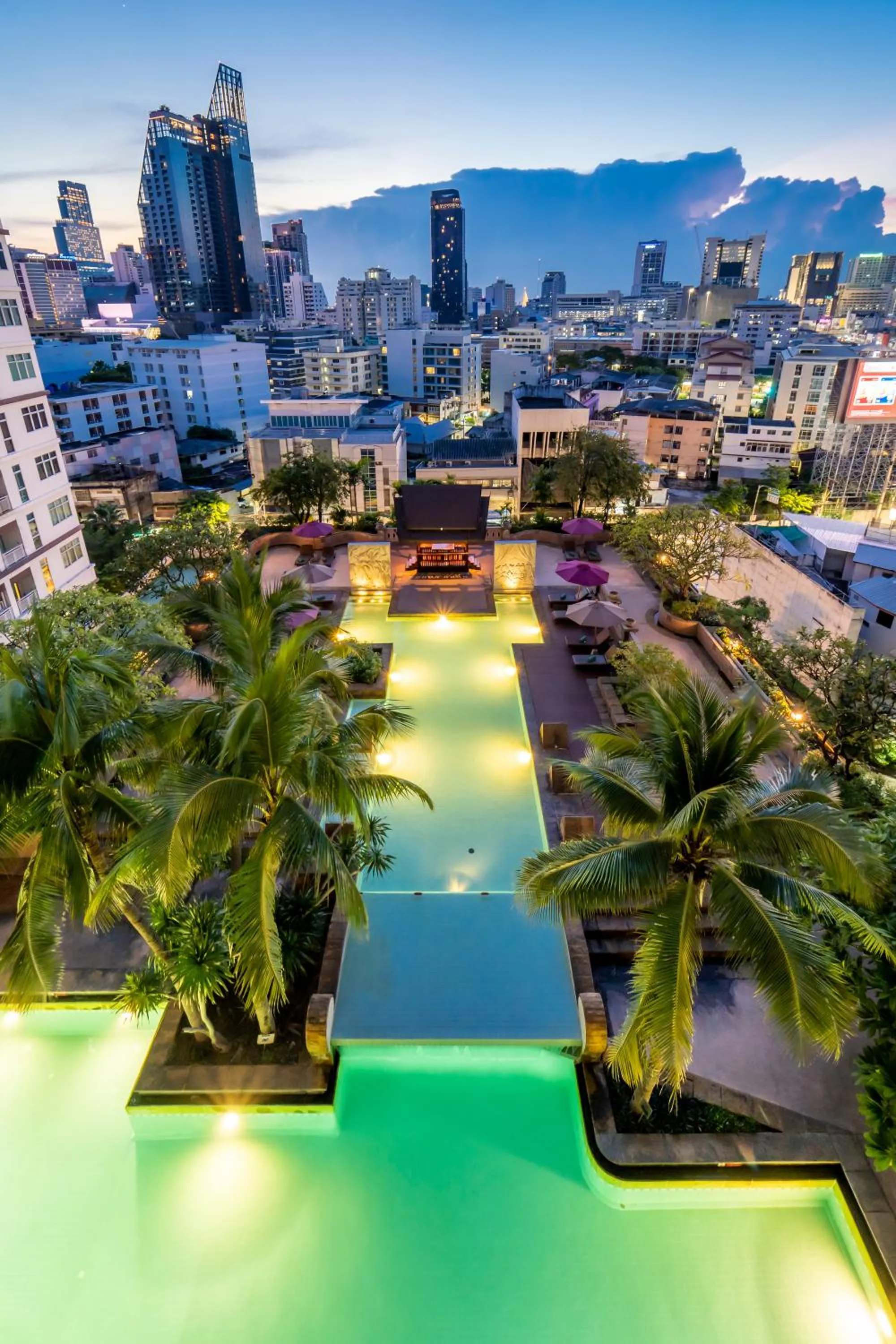 Pool view in Century Park Hotel