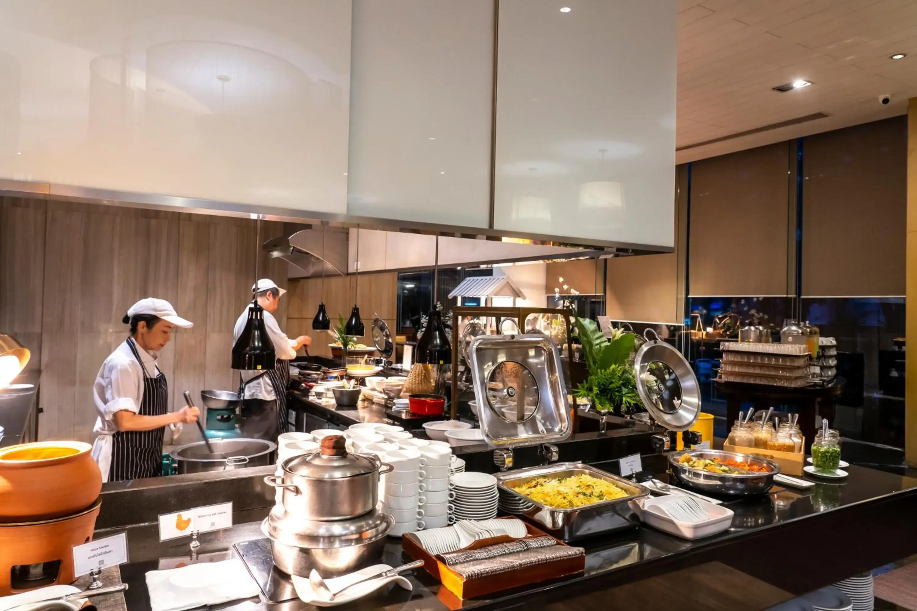 Breakfast in Century Park Hotel Breakfast in Century Park Hotel