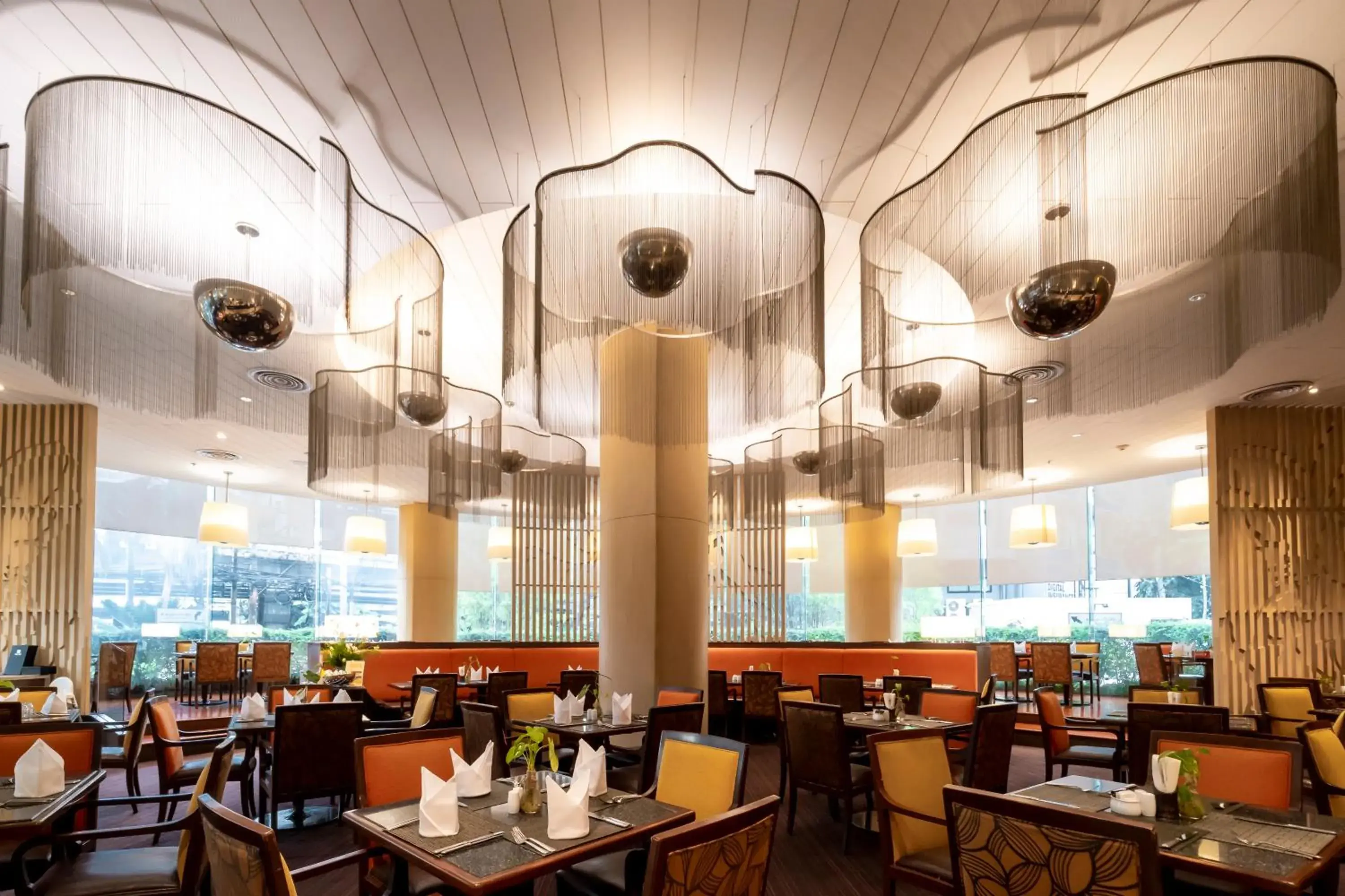 Restaurant/places to eat in Century Park Hotel Restaurant/places to eat in Century Park Hotel