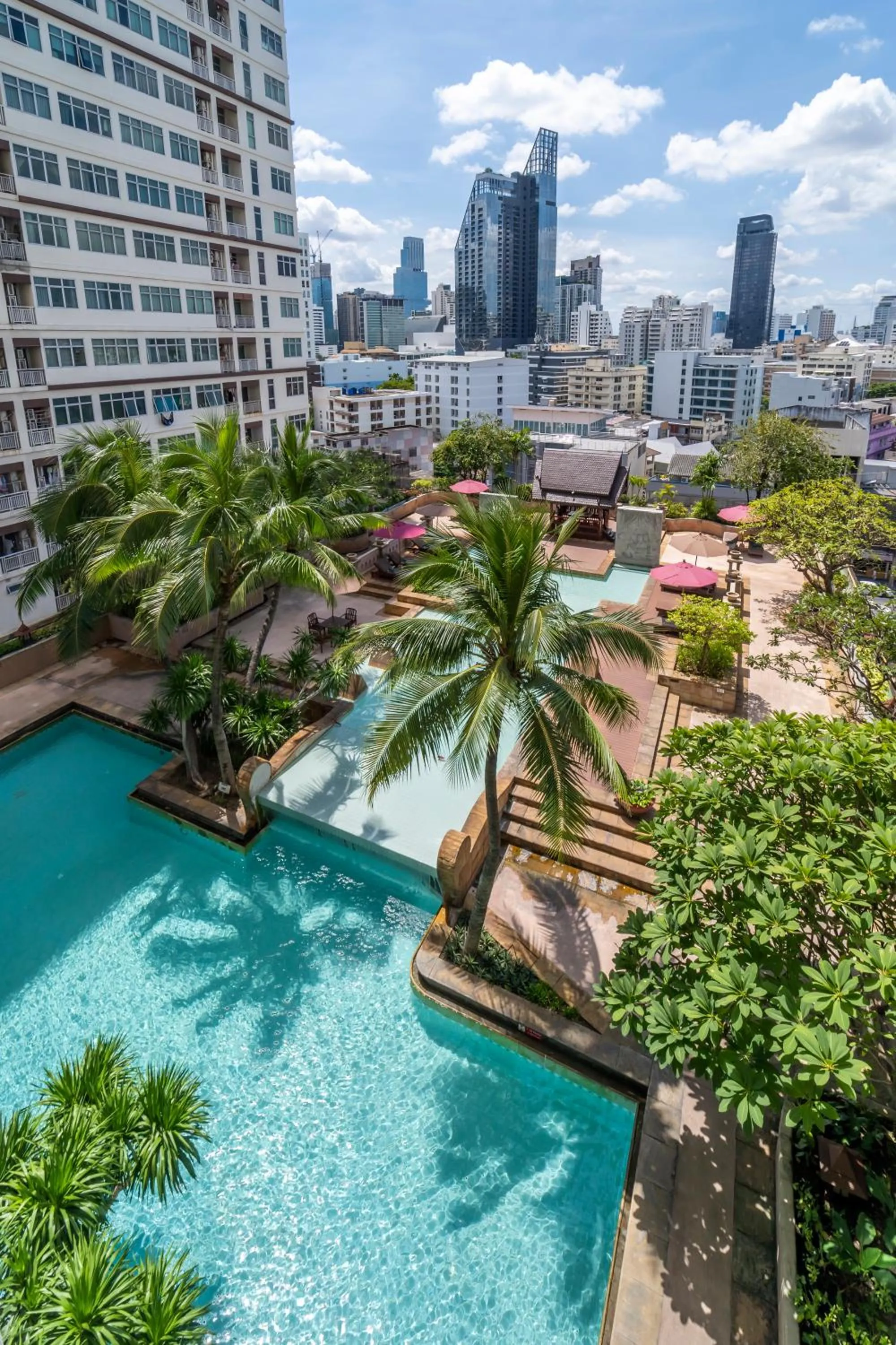 Swimming pool in Century Park Hotel