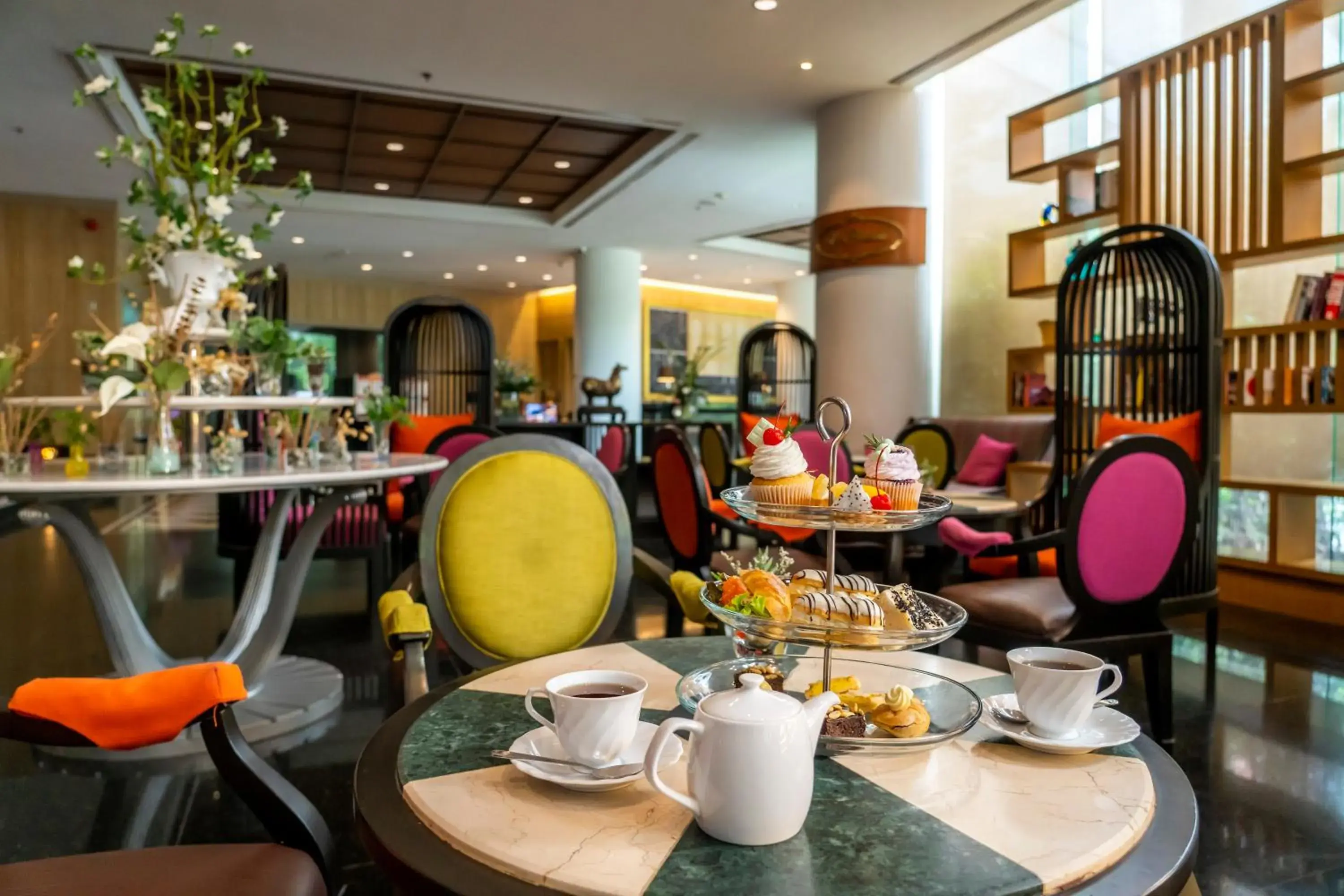 Restaurant/places to eat in Century Park Hotel Restaurant/places to eat in Century Park Hotel