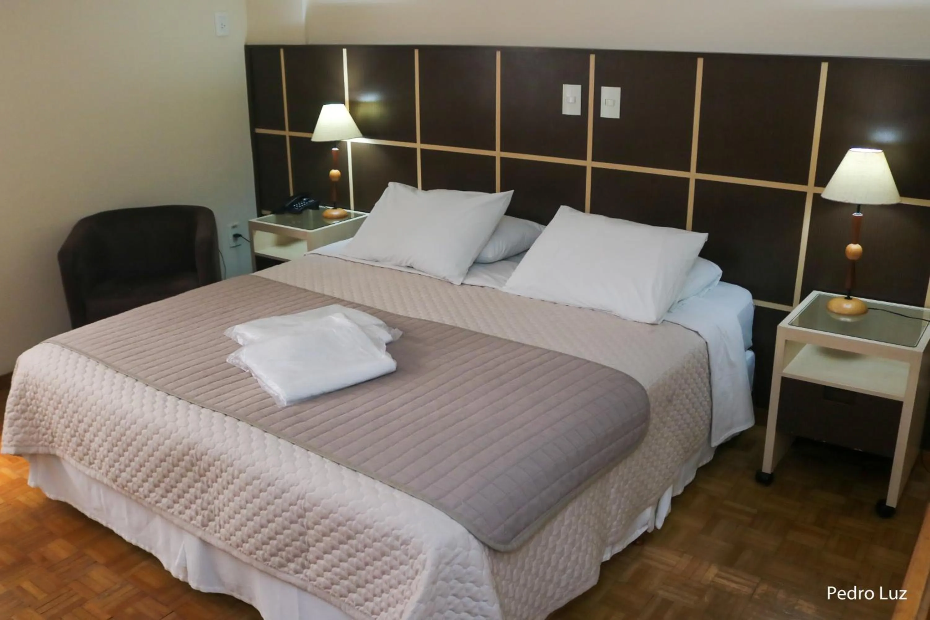 Bed in River Park Hotel