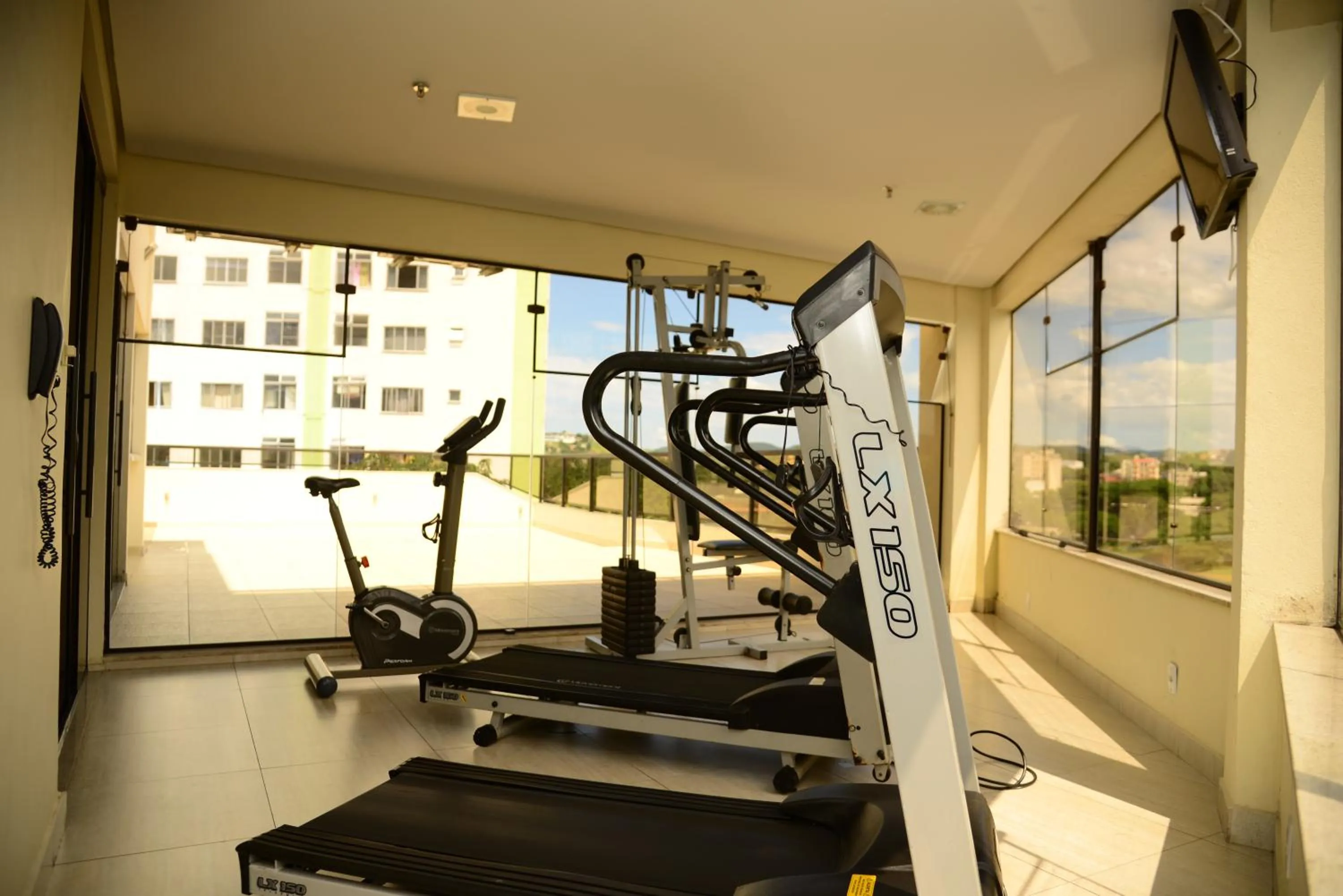 Fitness centre/facilities in River Park Hotel