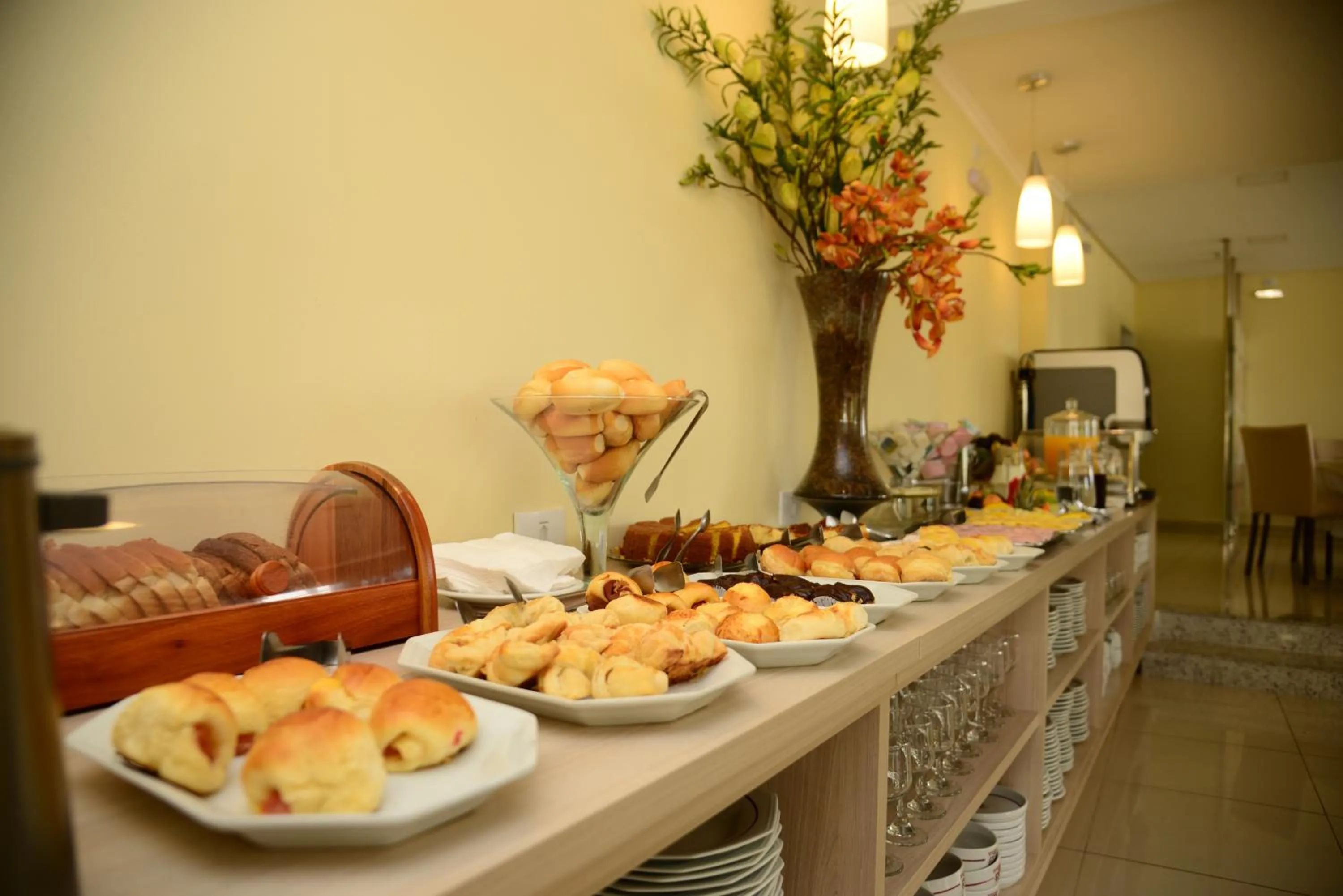 Buffet breakfast in River Park Hotel