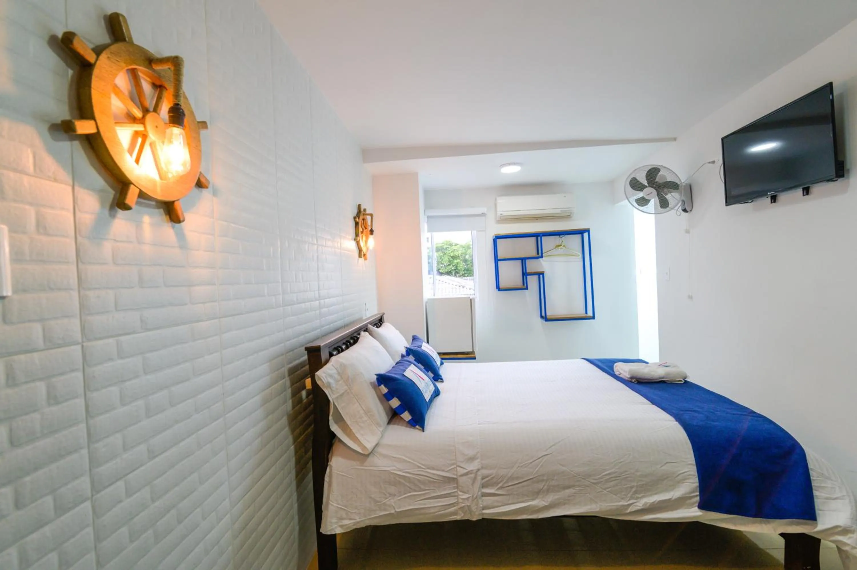 Bed in Hotel Aquarius