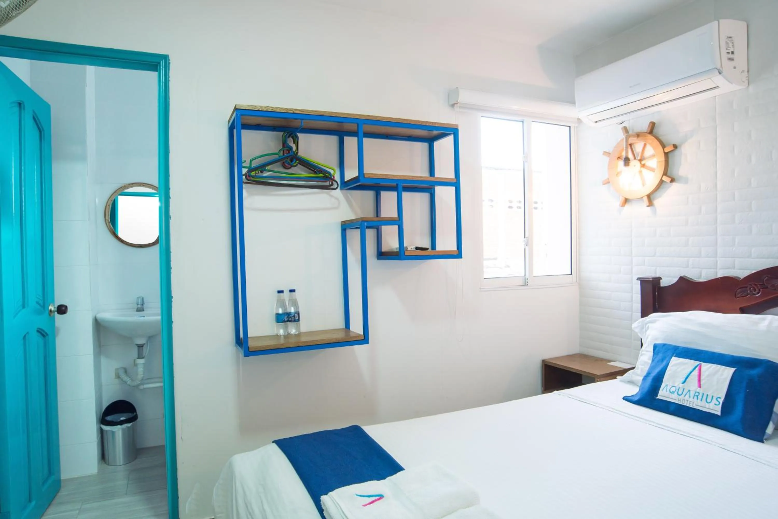 Photo of the whole room, Bed in Hotel Aquarius