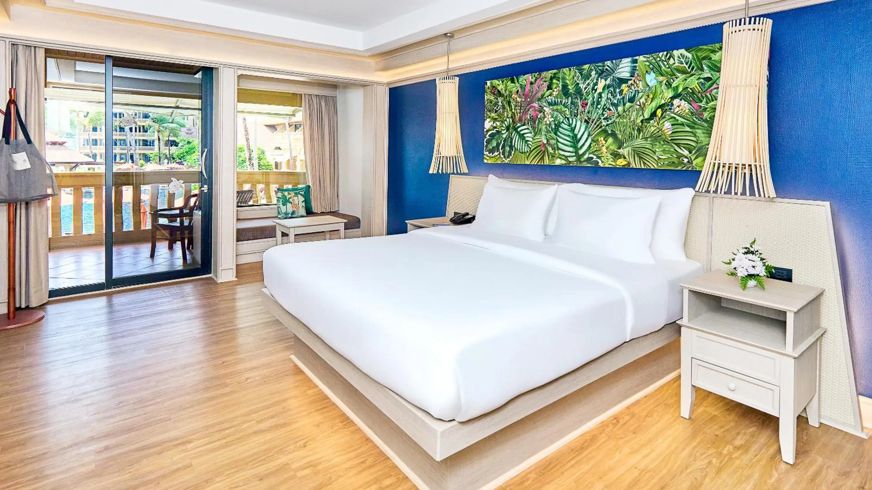 Deluxe Poolview in Beyond Kata Deluxe Poolview in Beyond Kata