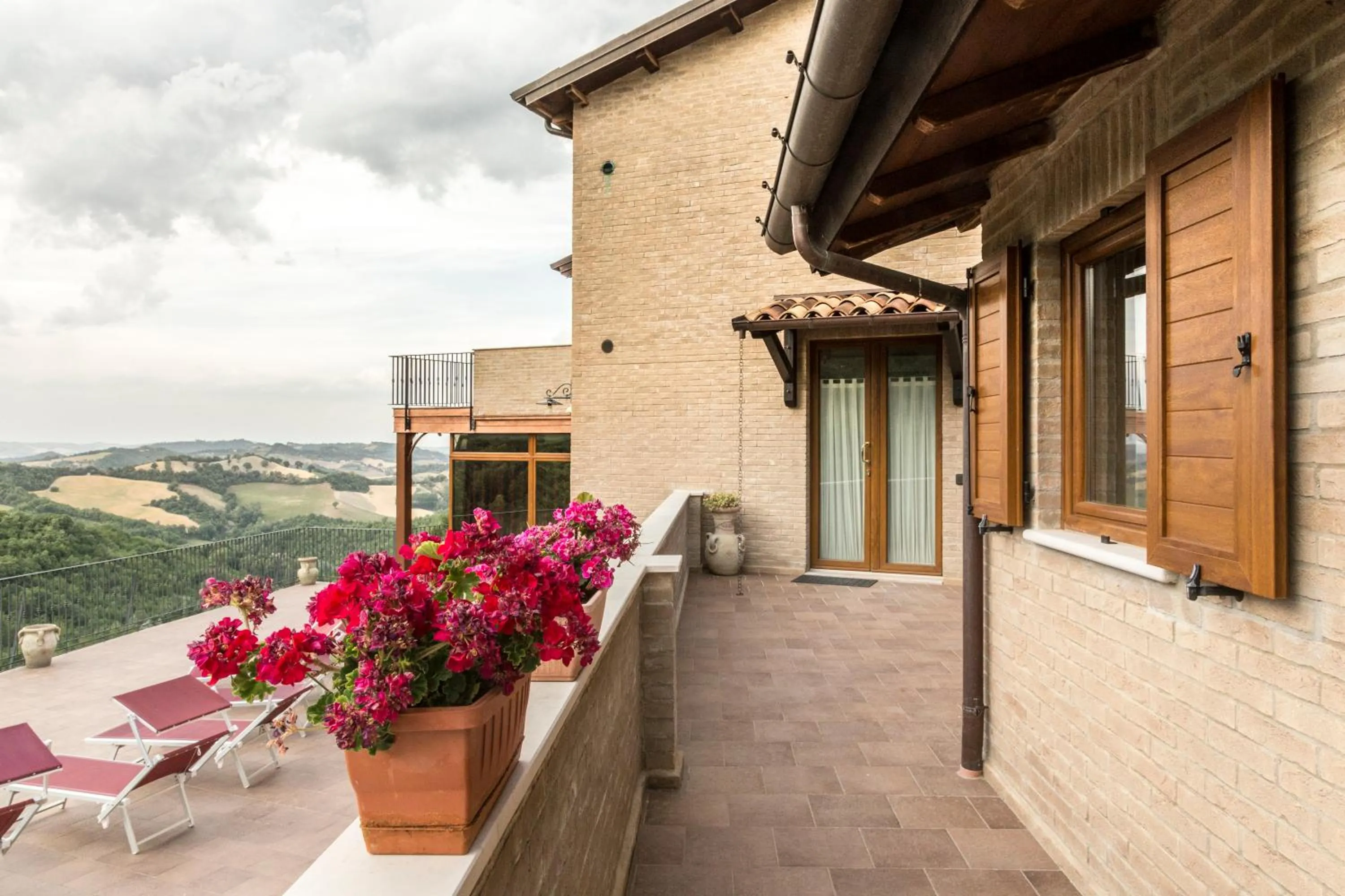 Balcony/Terrace in Colleverde Country House & SPA Urbino