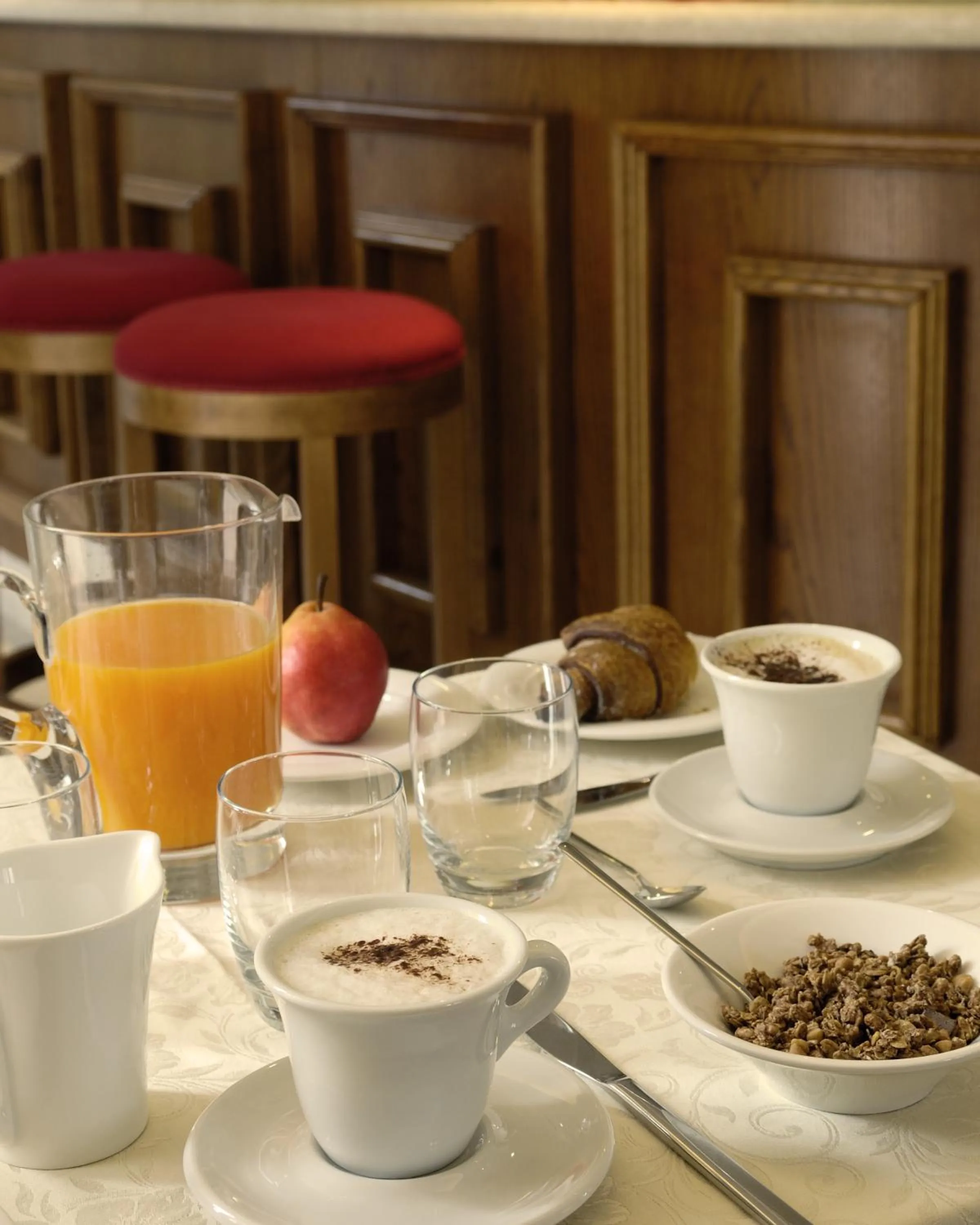 Restaurant/places to eat in Colleverde Country House & SPA Urbino