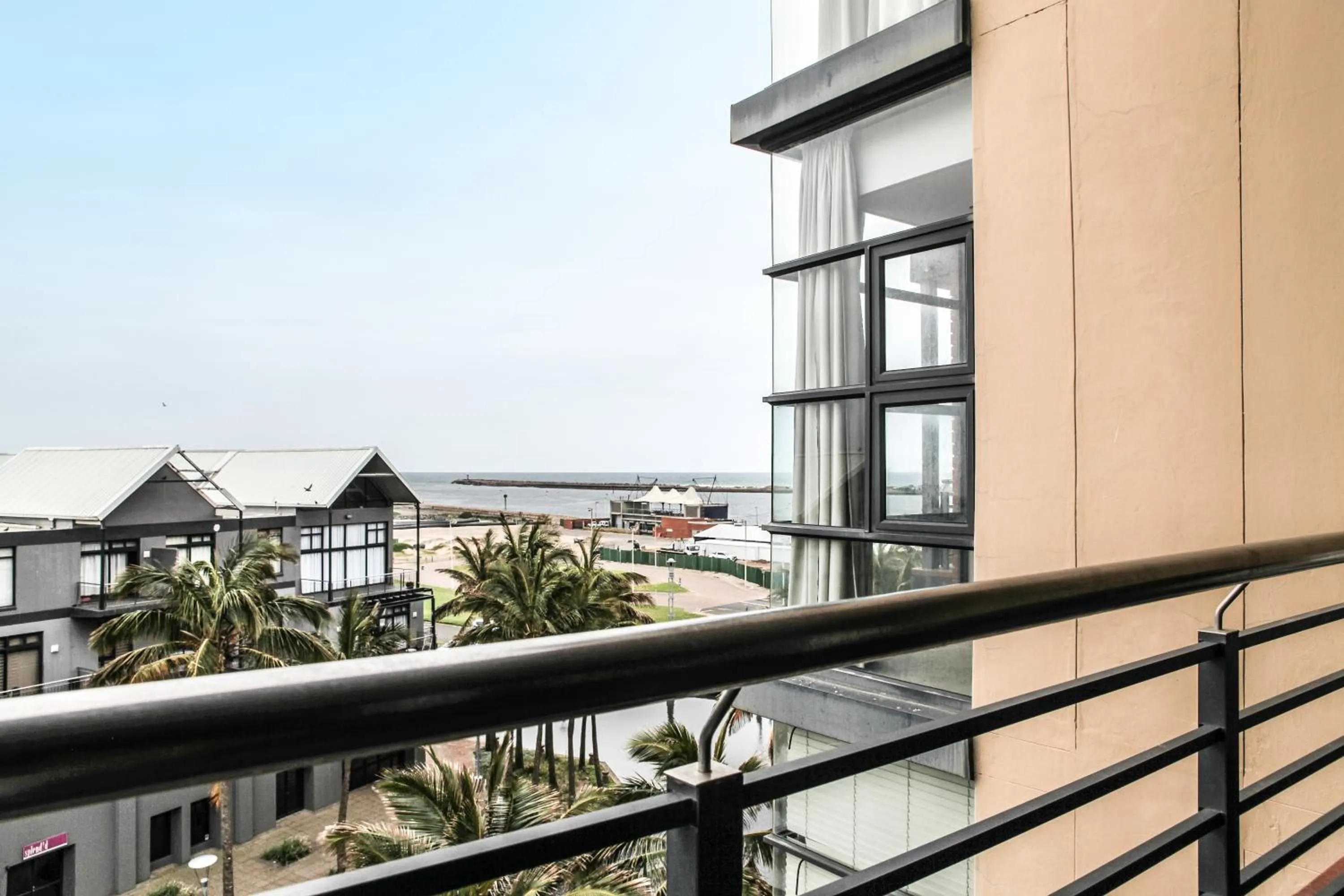 Balcony/Terrace in Point Waterfront Apartments
