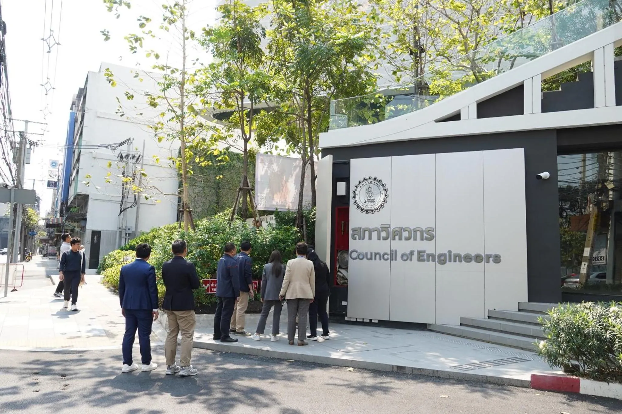 Nearby landmark in JL Bangkok Hotel