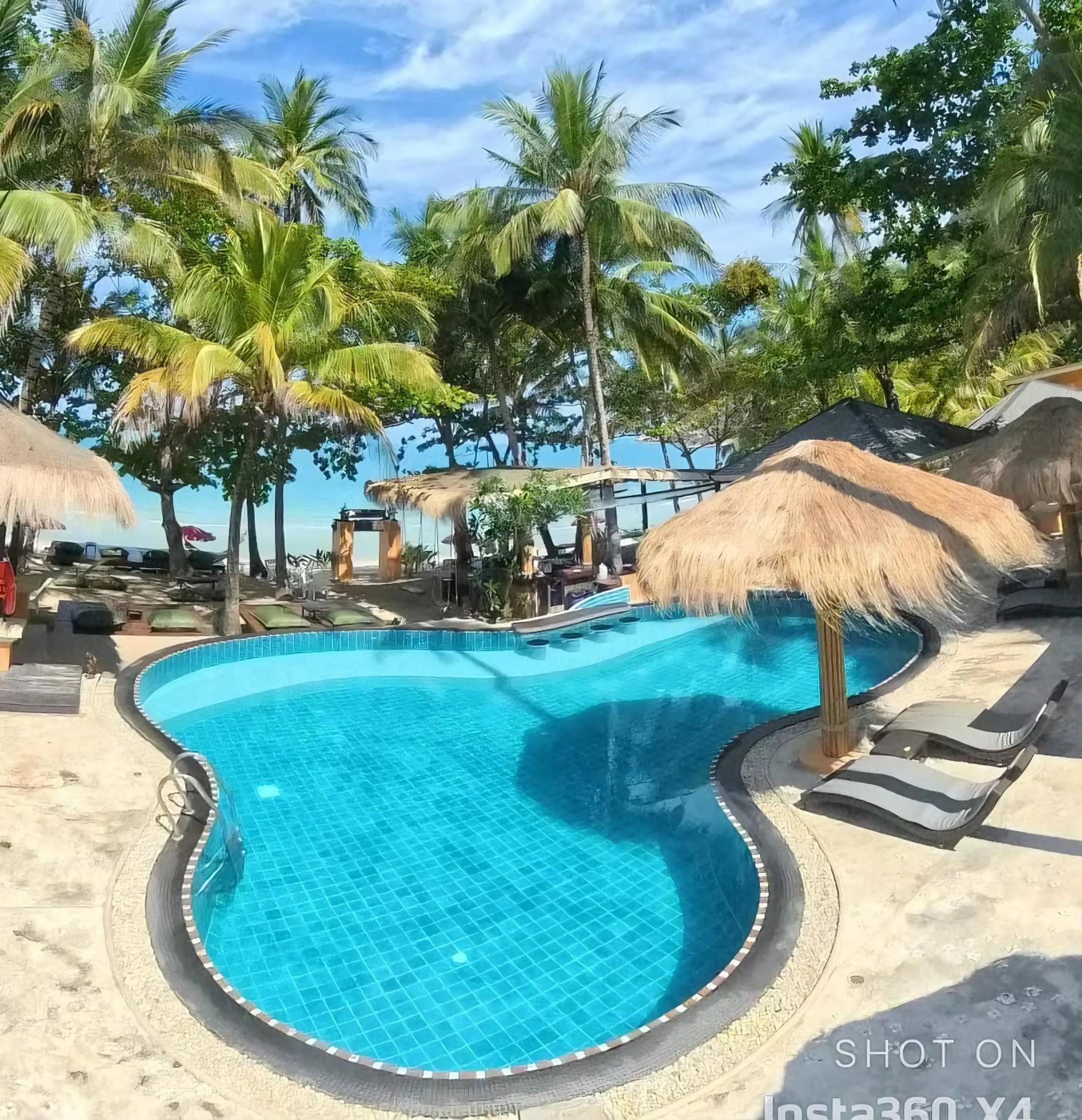Pool view in The Hideaway Pariya Haad Yuan Ko Pha-ngan