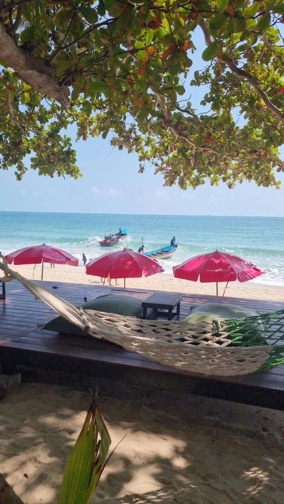 Beach in The Hideaway Pariya Haad Yuan Ko Pha-ngan
