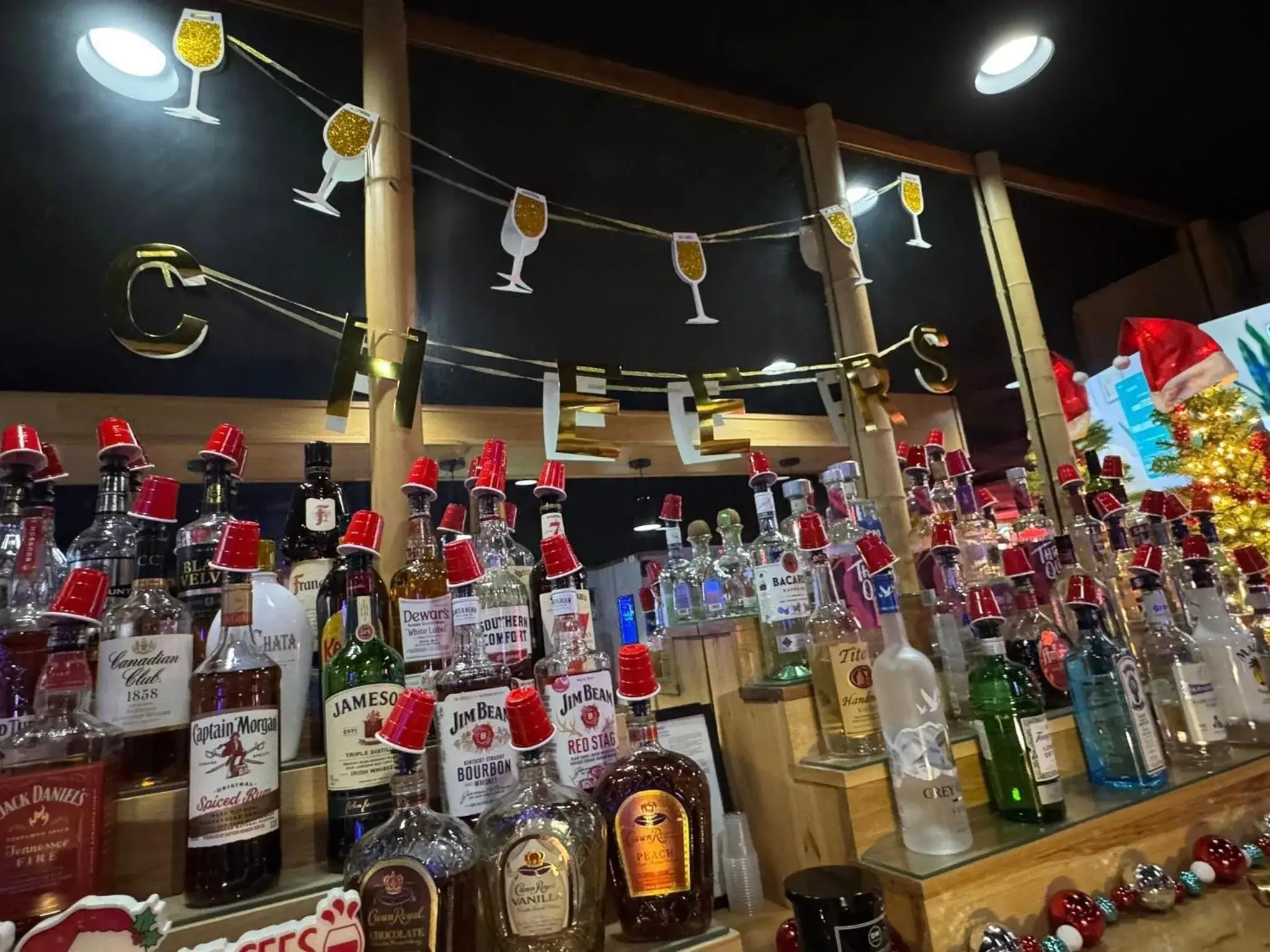 Lounge or bar in Red Roof Inn Cambridge, OH Lounge or bar in Red Roof Inn Cambridge, OH