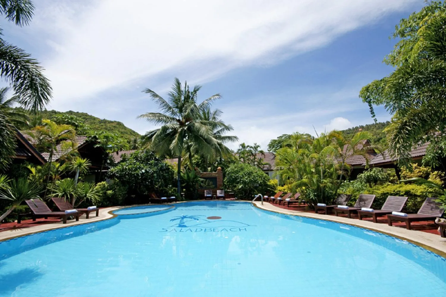 Swimming pool in Salad Beach Resort - SHA Extra Plus