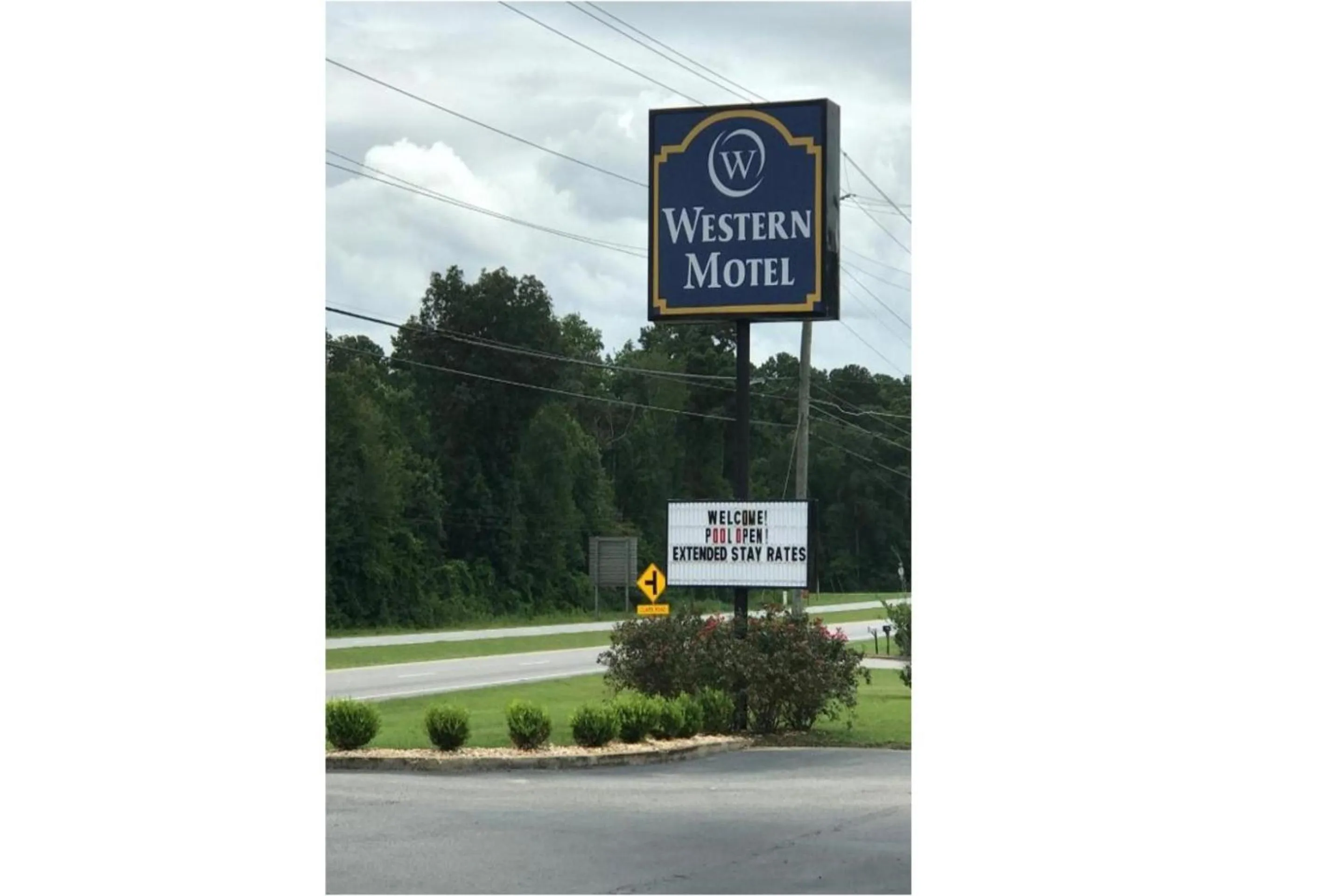 Property logo or sign in Western Motel, Thomasville