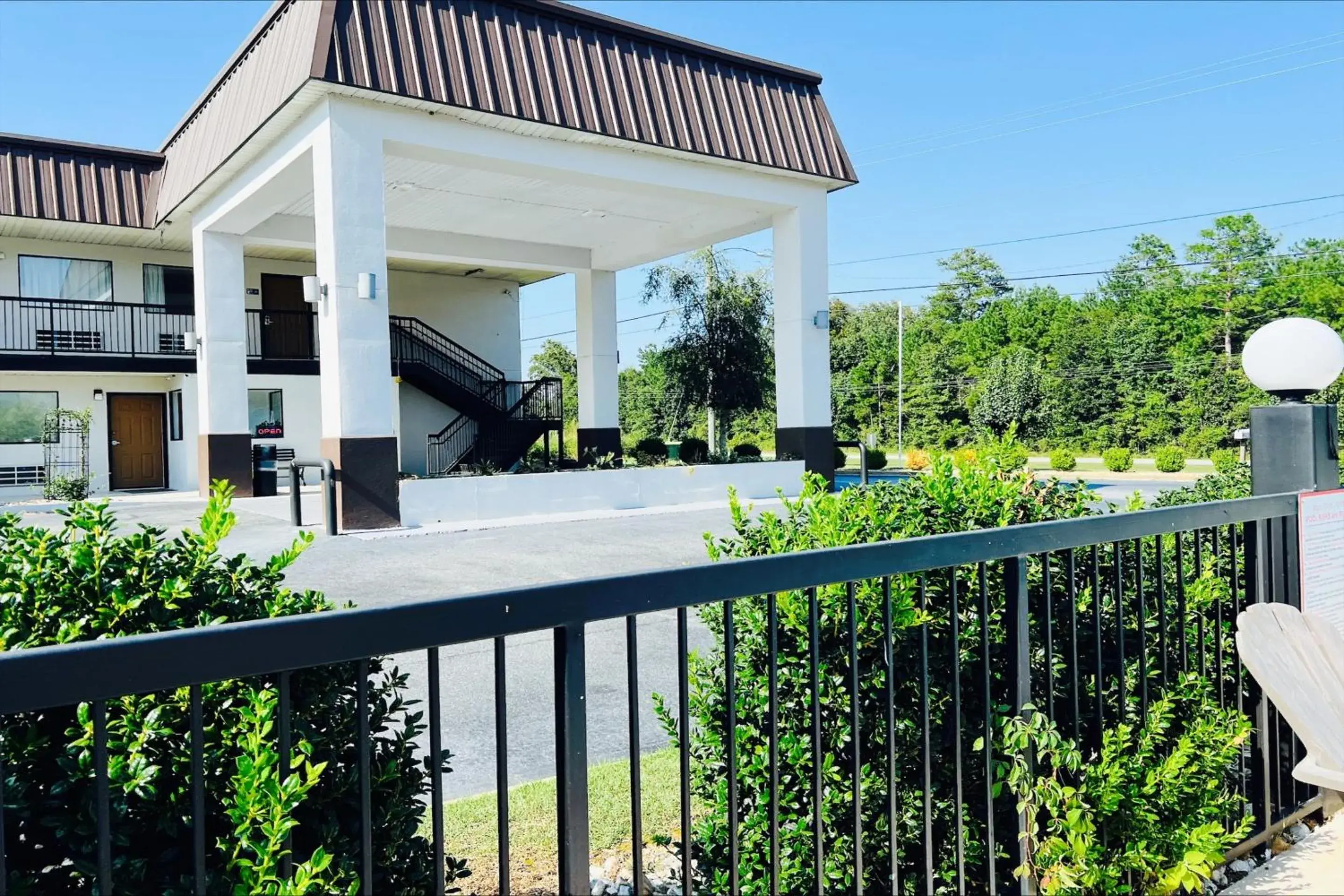 Property building in Western Motel, Thomasville Property building in Western Motel, Thomasville