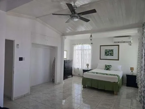 Bedroom, Bed in Paradise Palms Jamaica Vacation Rental