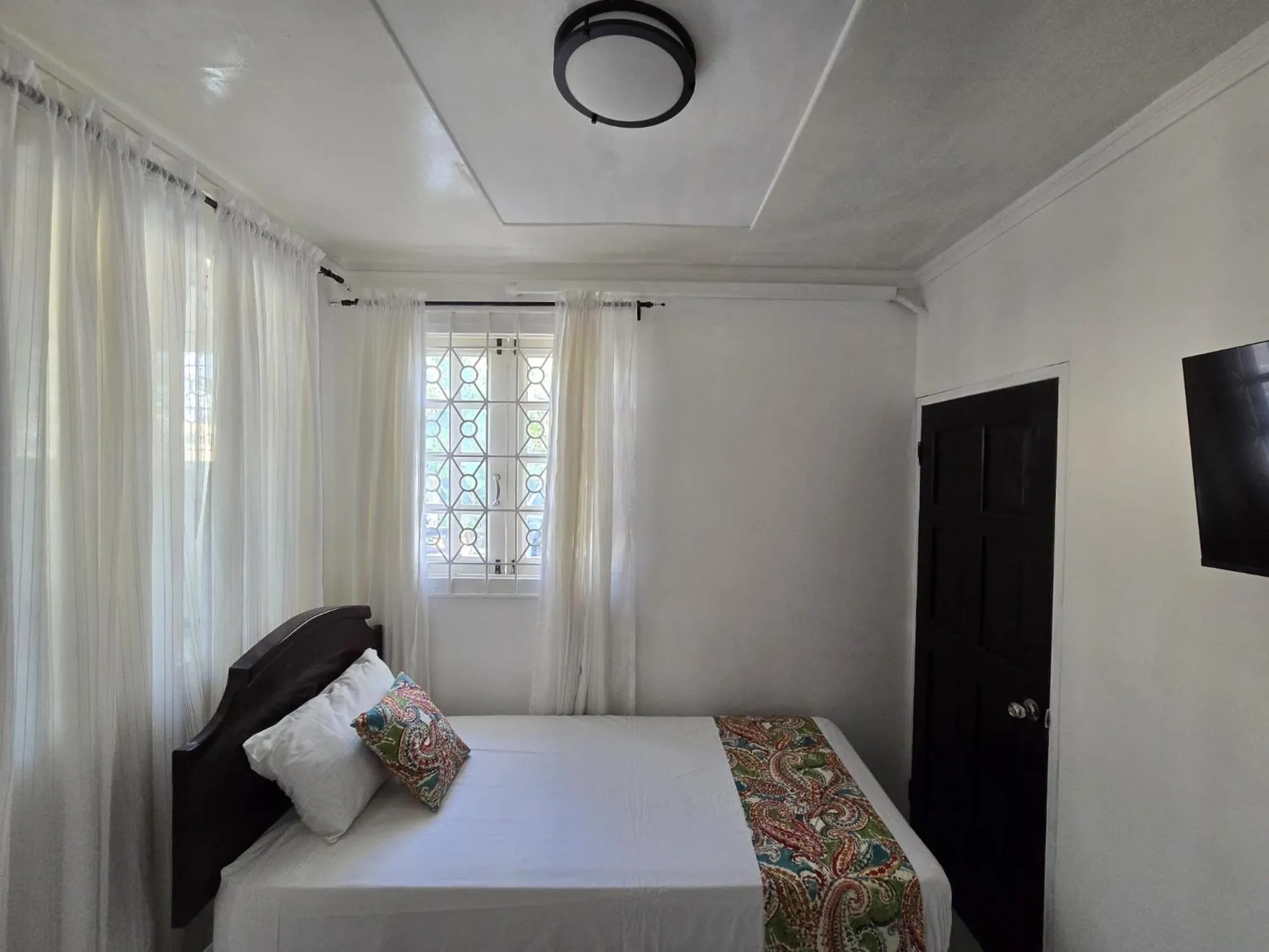 Bed in Paradise Palms Jamaica Vacation Rental