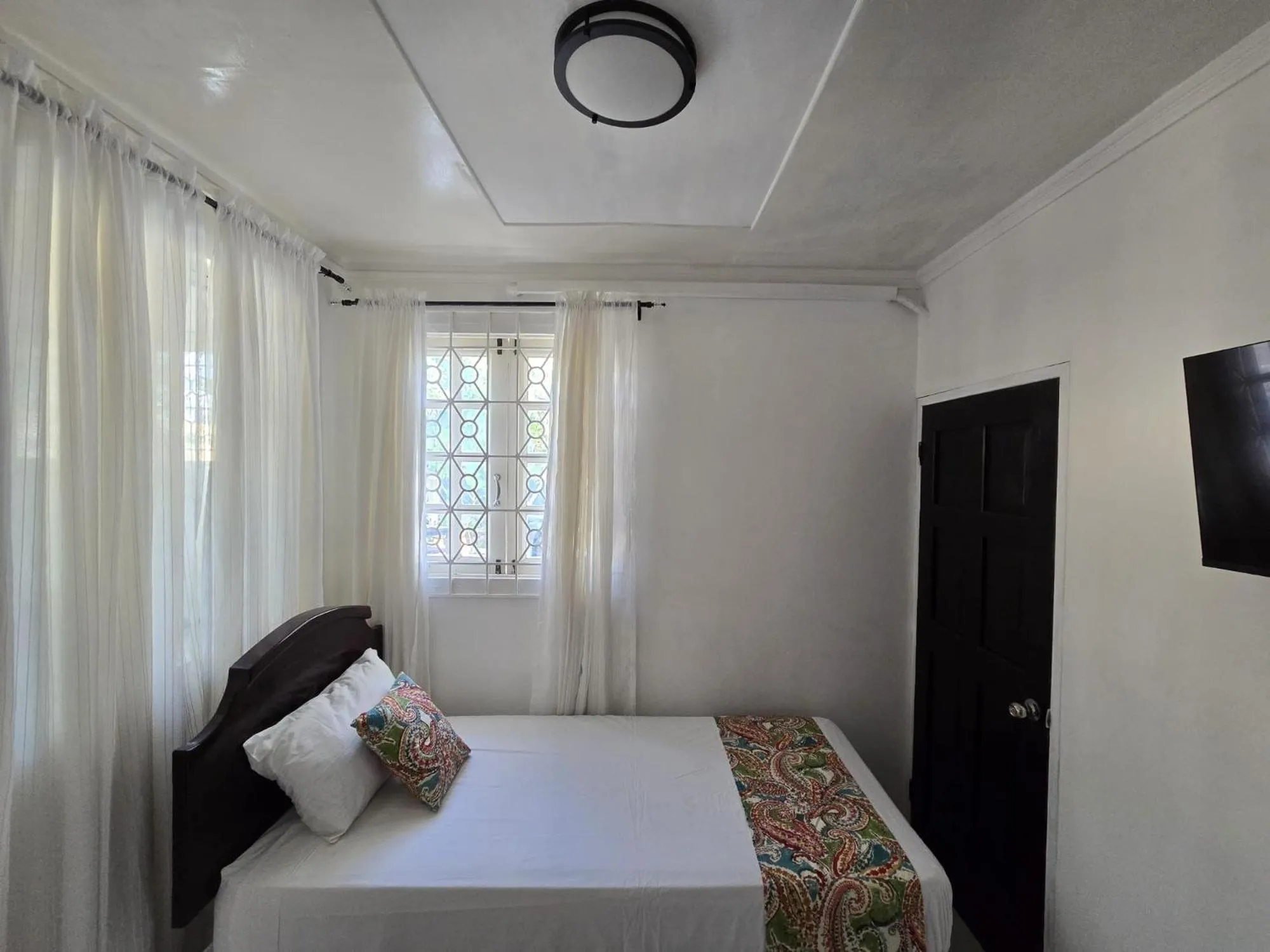 Bed in Paradise Palms Jamaica Vacation Rental