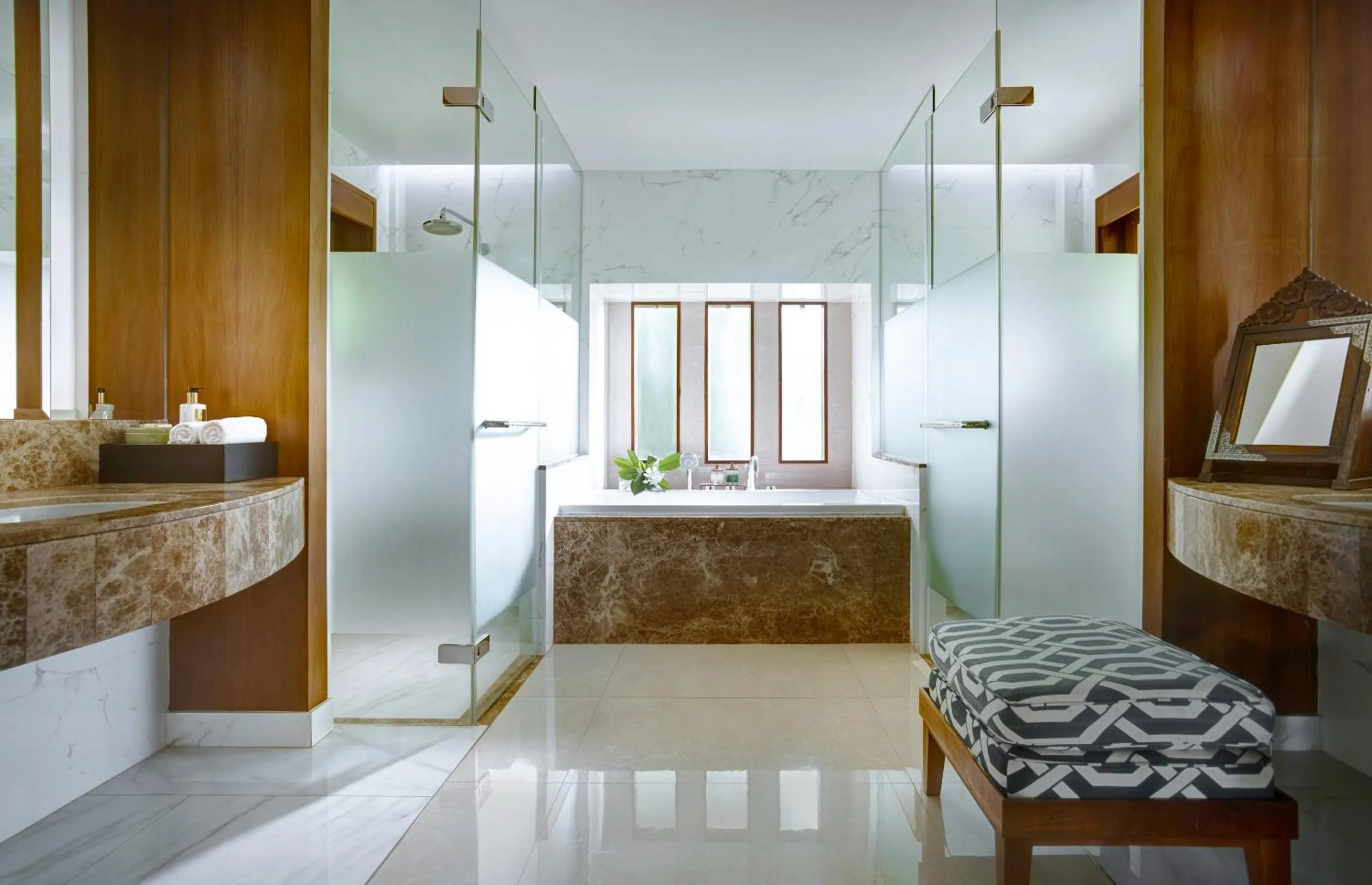 Bathroom, Bed in Santiburi Koh Samui