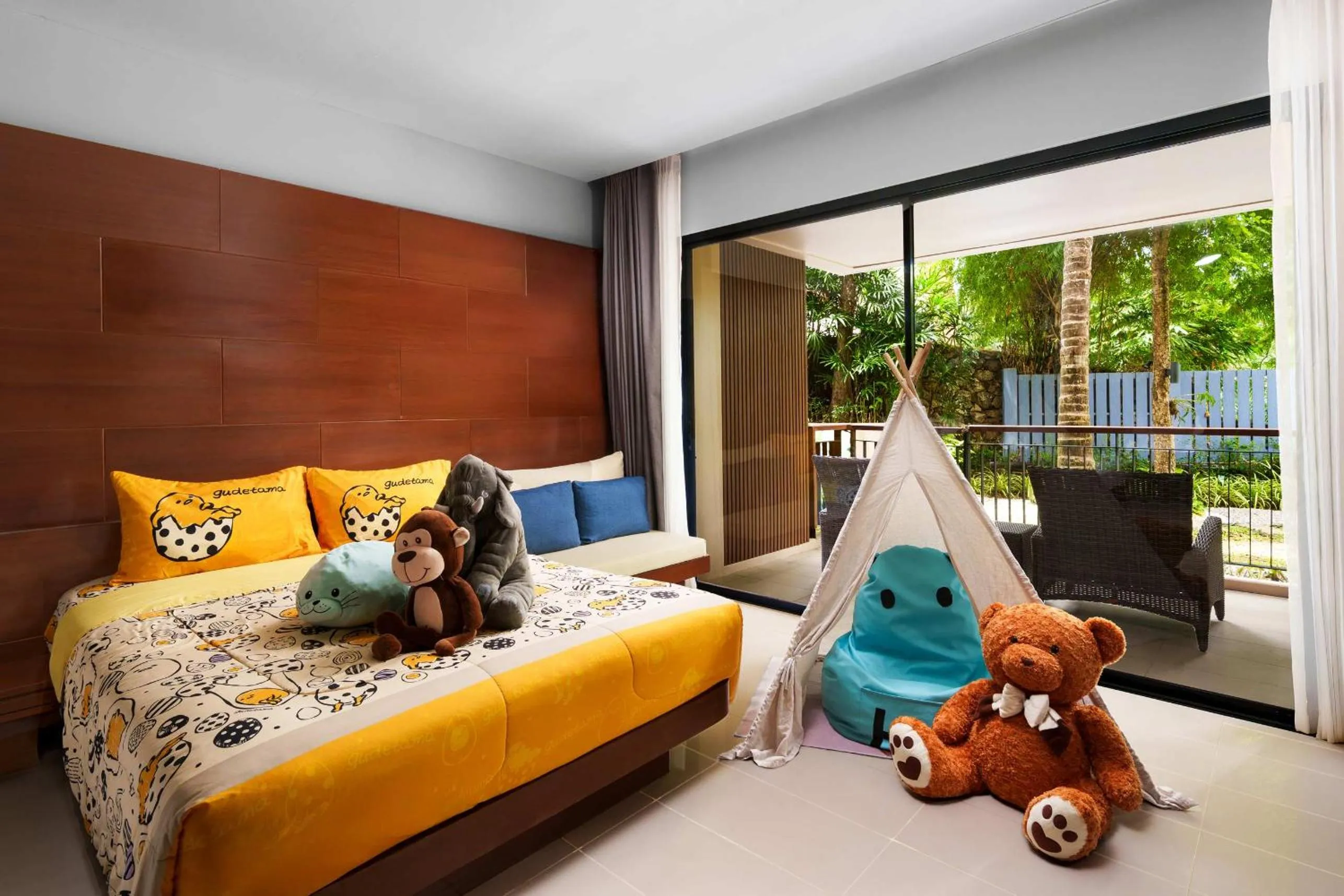 Bed in Novotel Phuket Kata Avista Resort and Spa