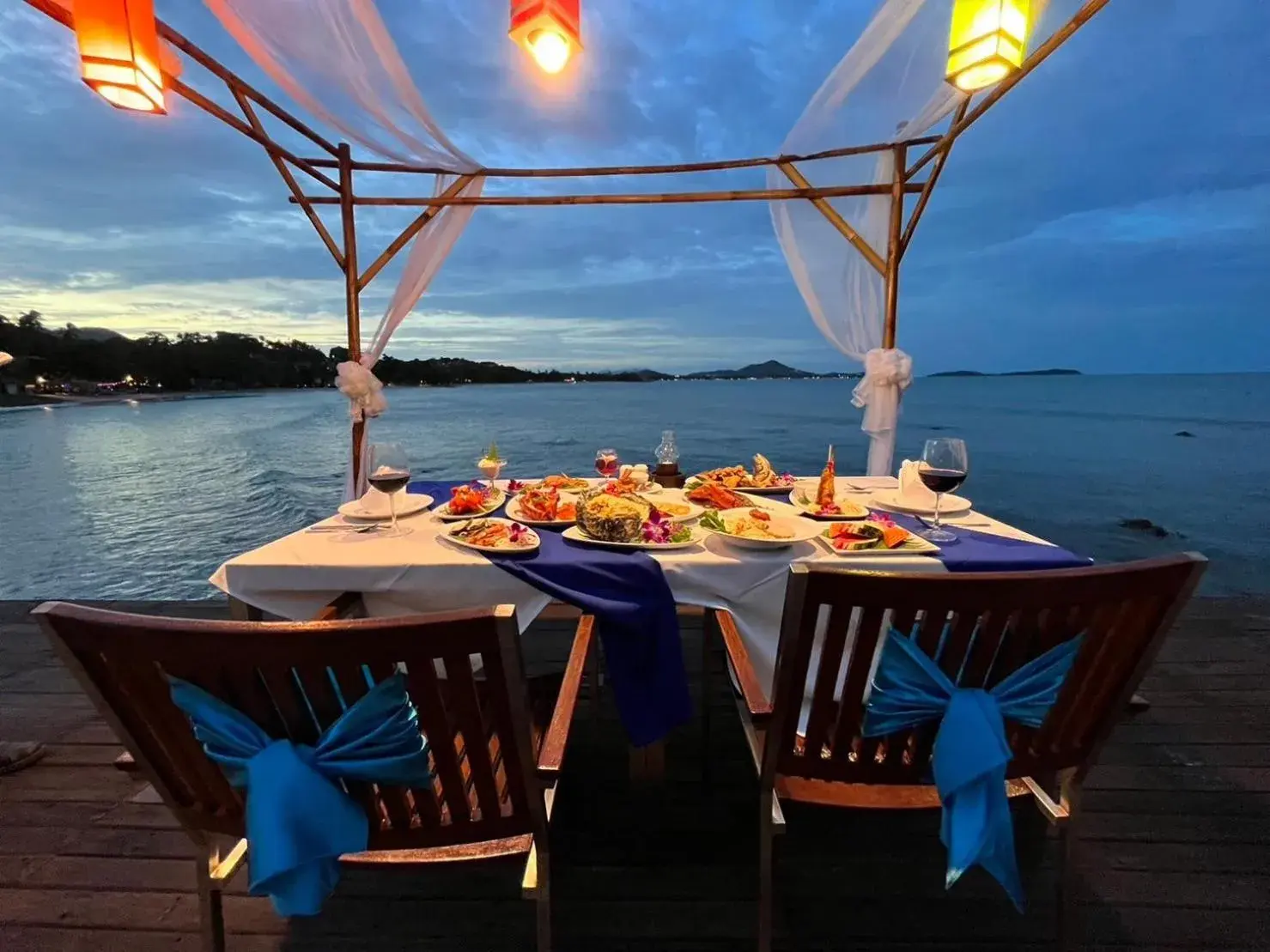 Restaurant/places to eat in The Sarann, Koh Samui - Suites & Villas Restaurant/places to eat in The Sarann, Koh Samui - Suites & Villas